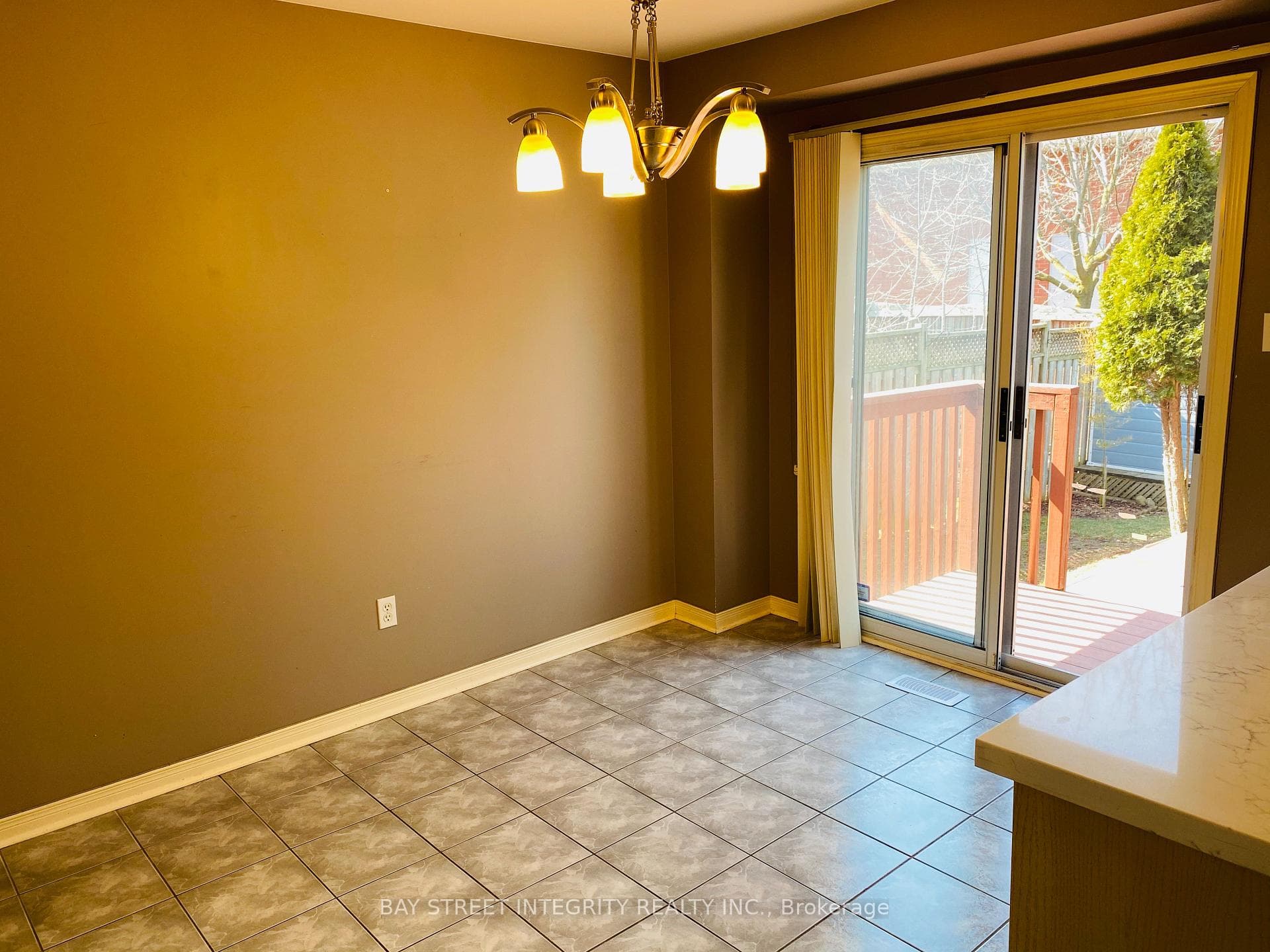 2087 Golden Orchard Trail photo 7