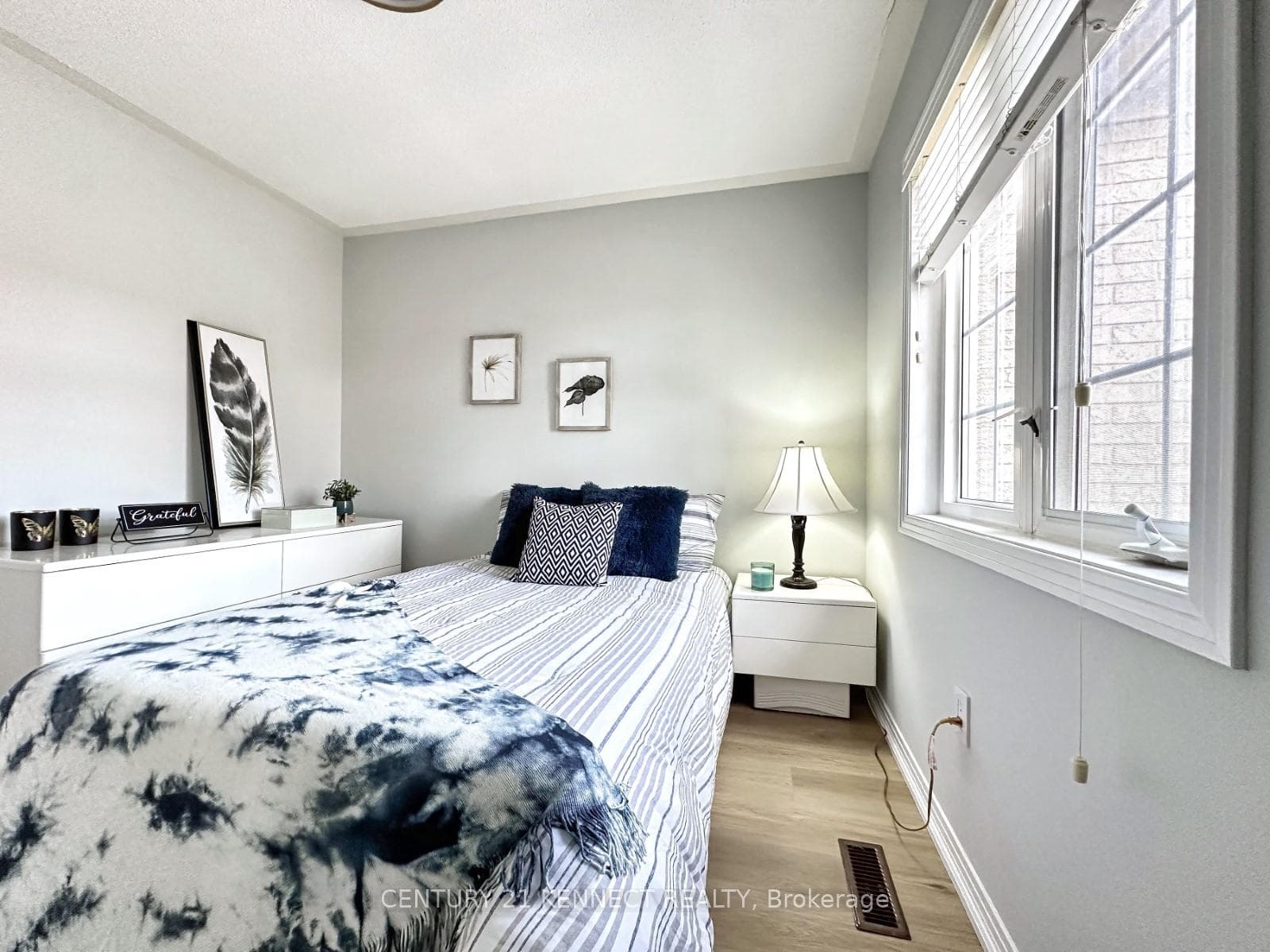 11 Magnotta Road photo 21