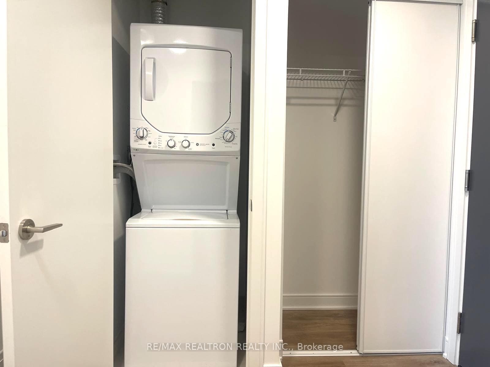 86 Dundas Street Unit 1201 photo 22