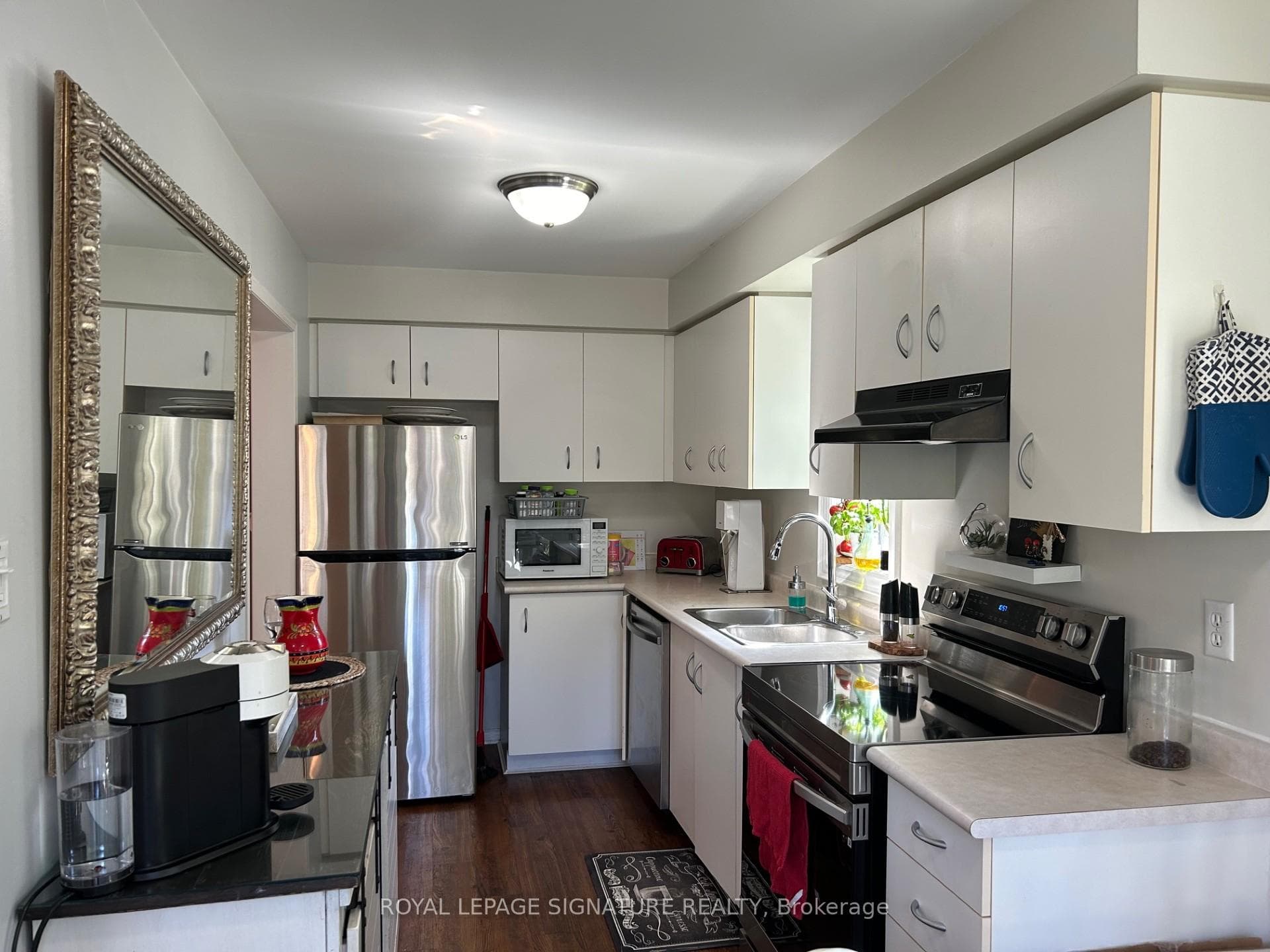 5958 Greensboro Drive Unit 14 photo 4