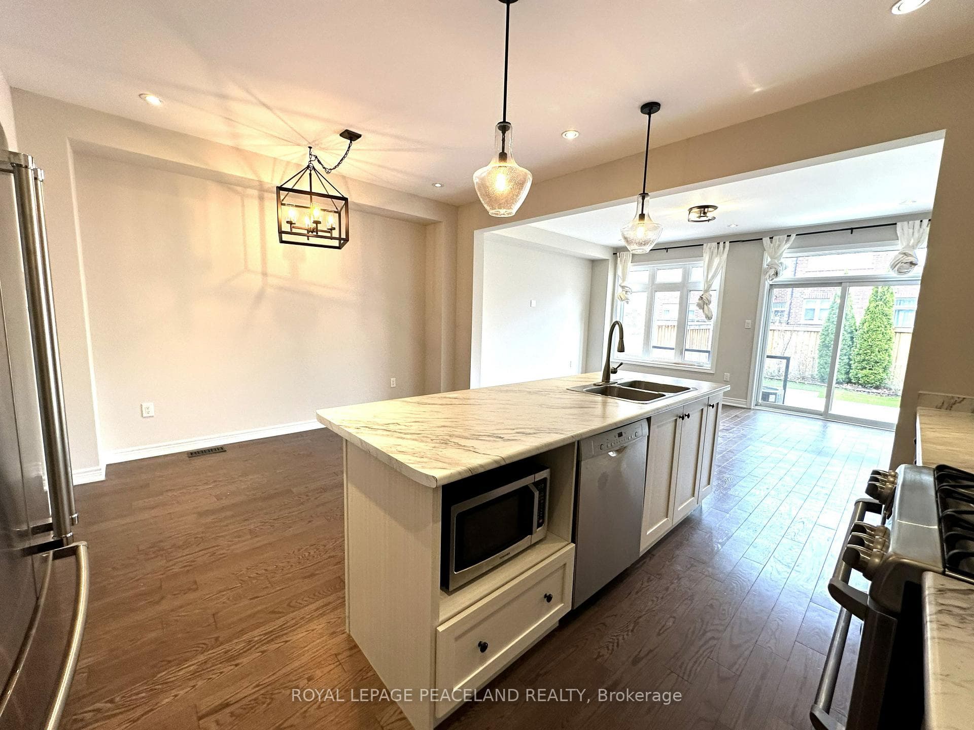 45 Beechborough Crescent photo 23
