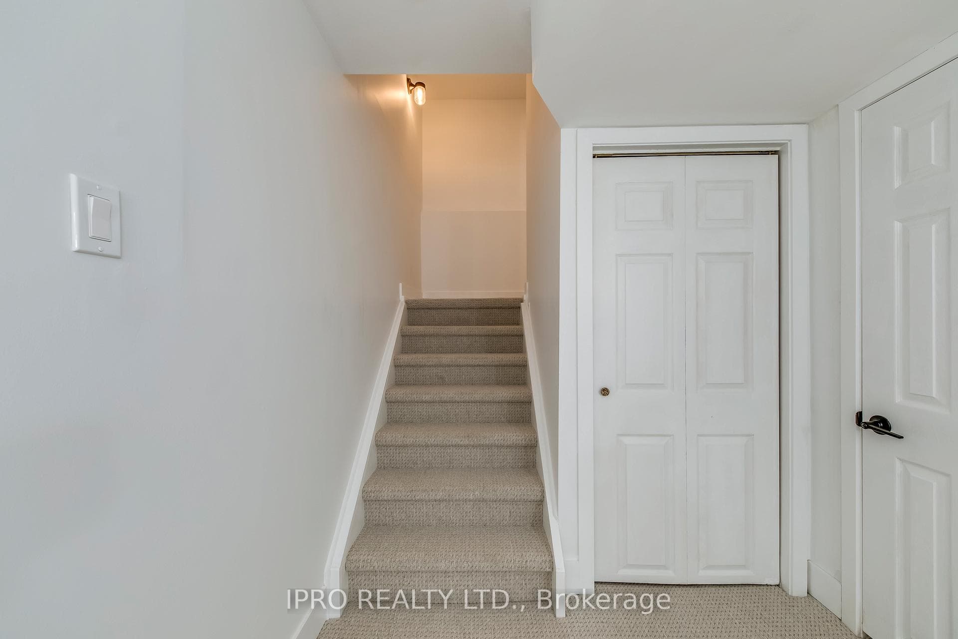 45 Karsh Crescent photo 32