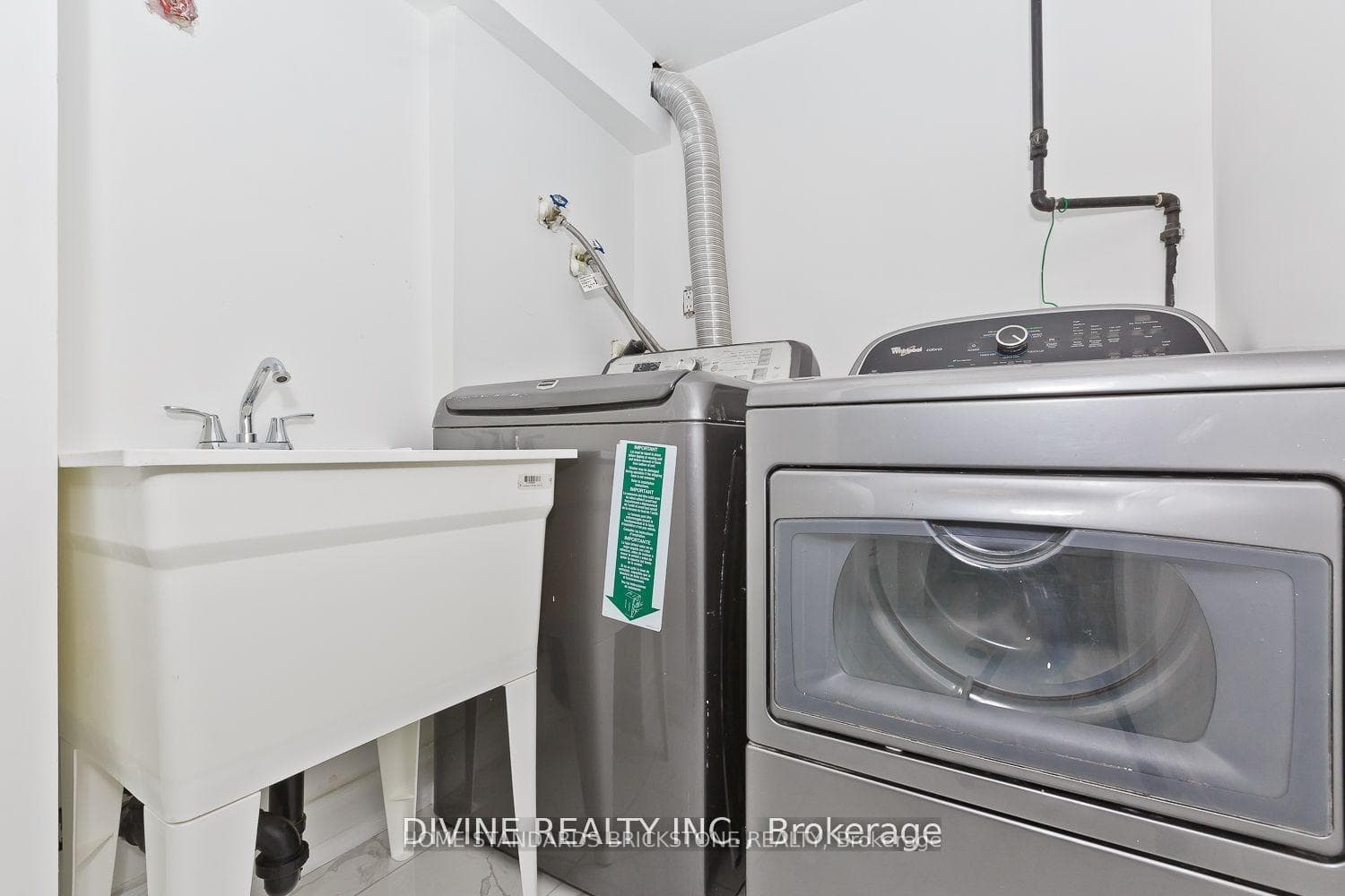 759 Bloor Street photo 15