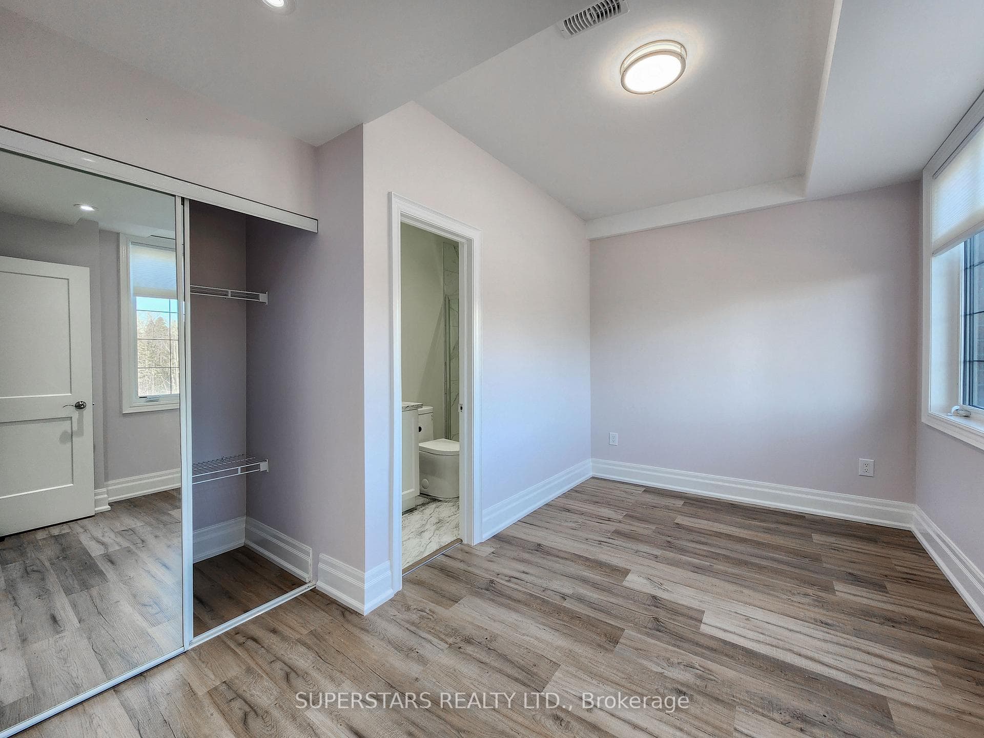 47 Hurst Avenue photo 38