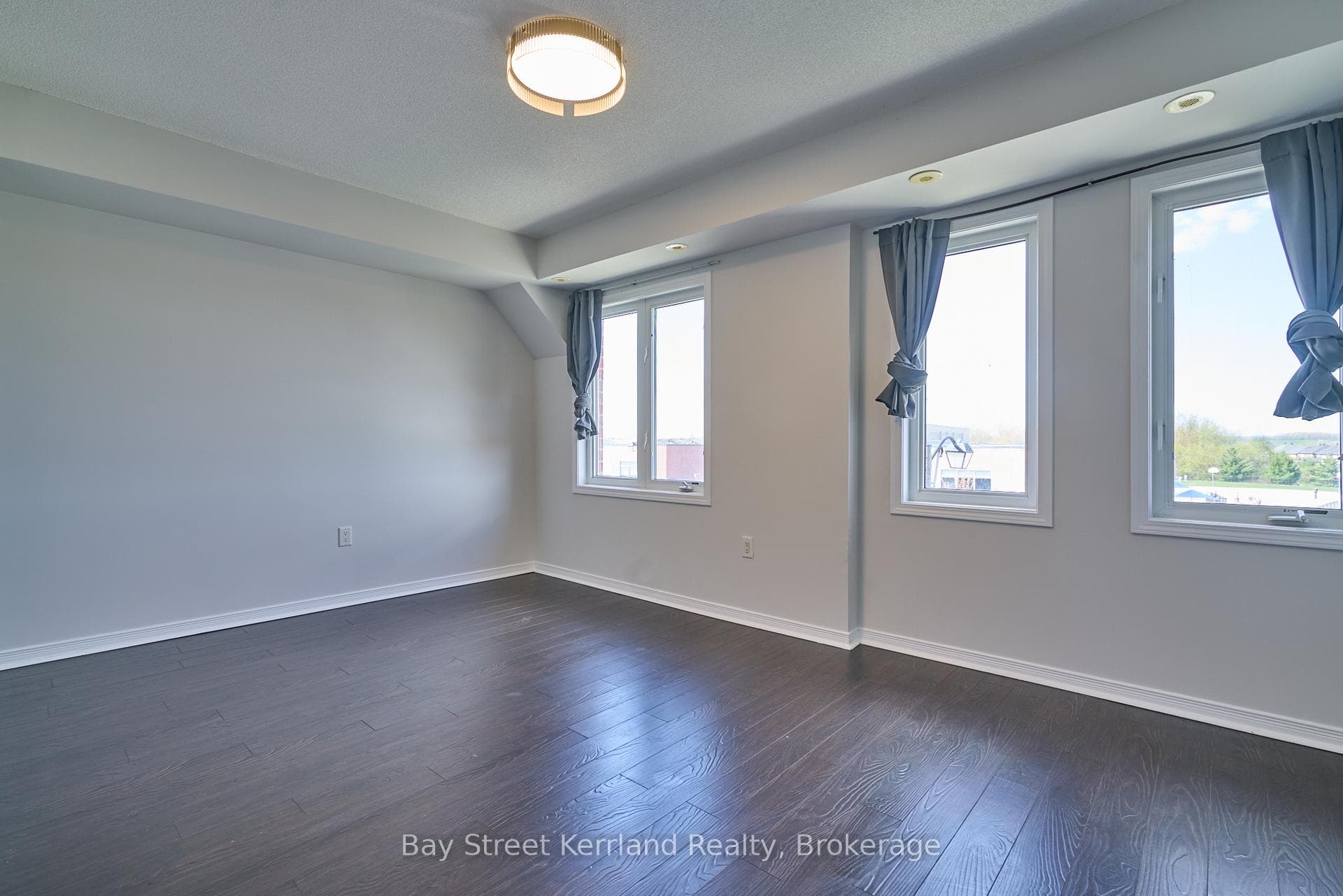 2105 Bur Oak Avenue Unit 21 photo 13