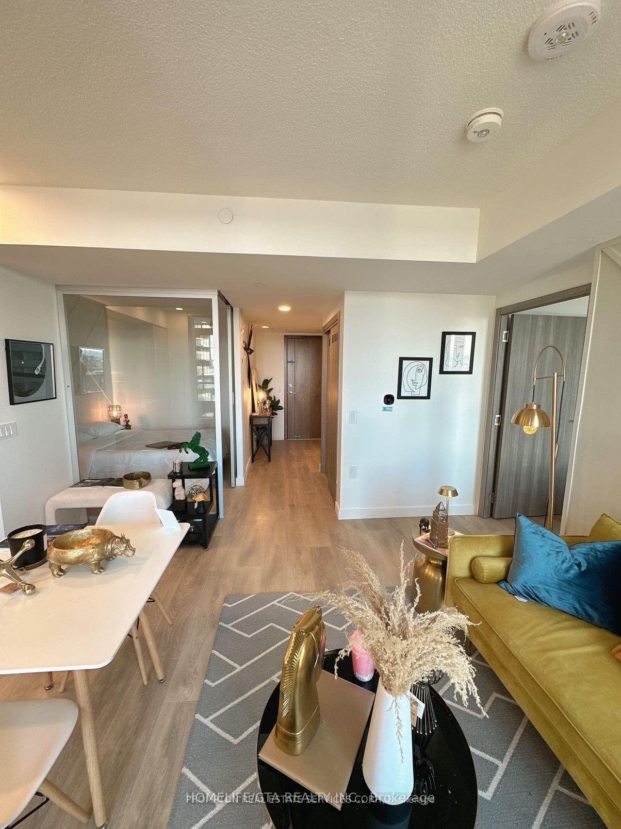 38 Widmer Street Unit 2710 photo 11