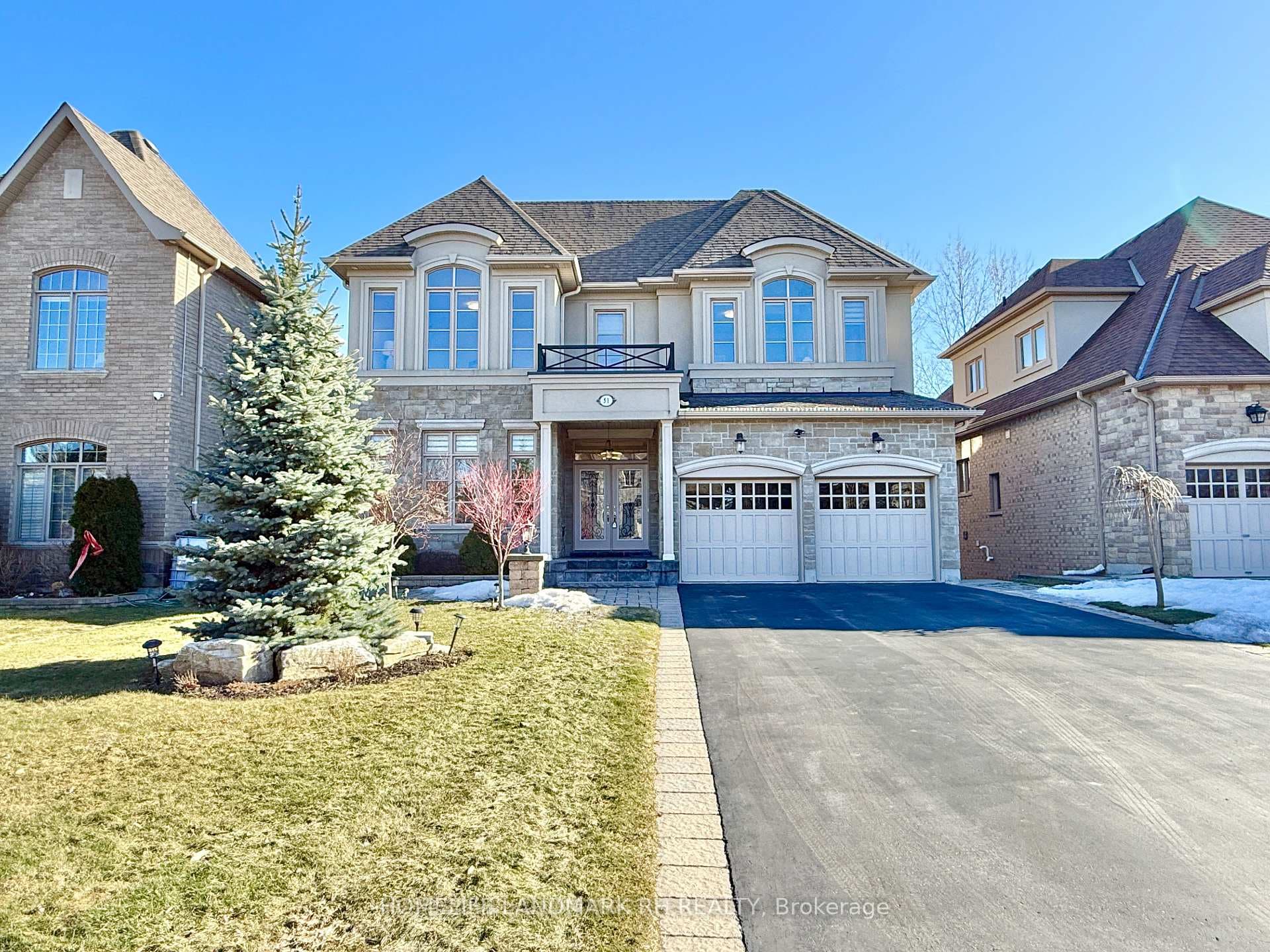51 Arten Avenue photo 1