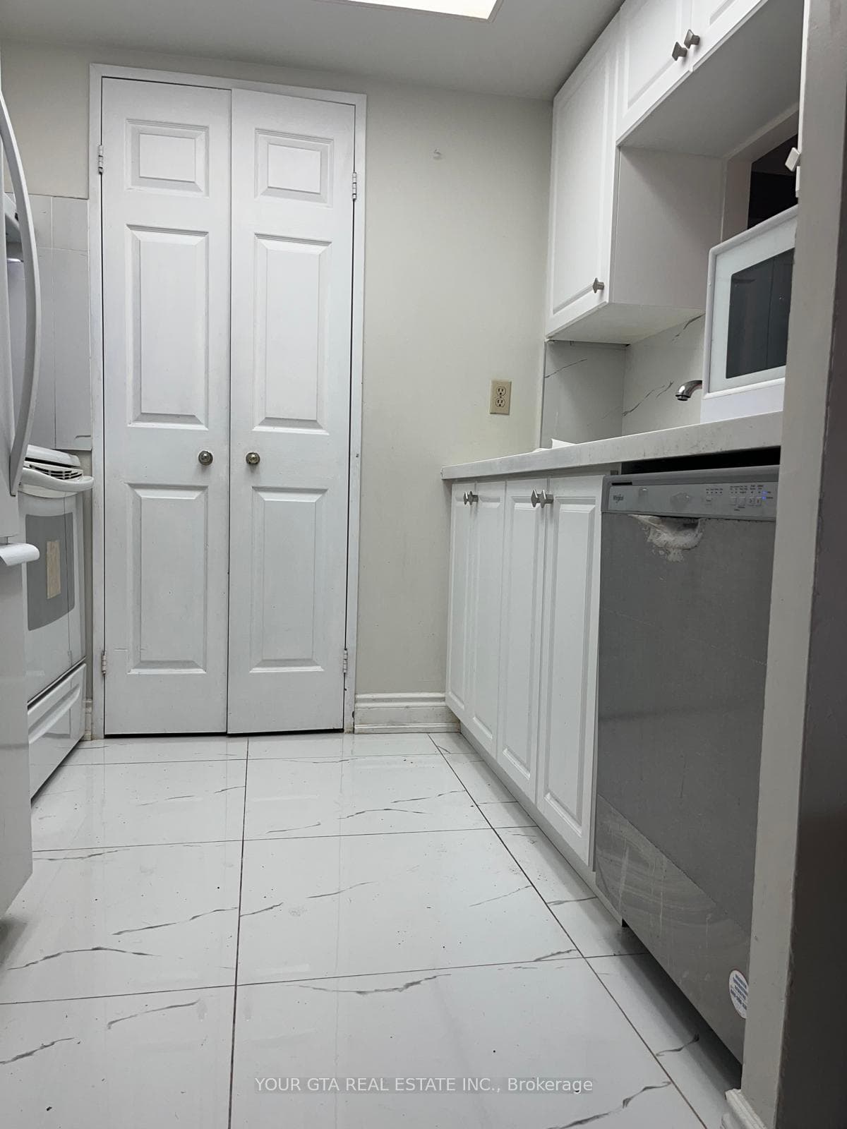265 Enfield Place Unit 1006 photo 13