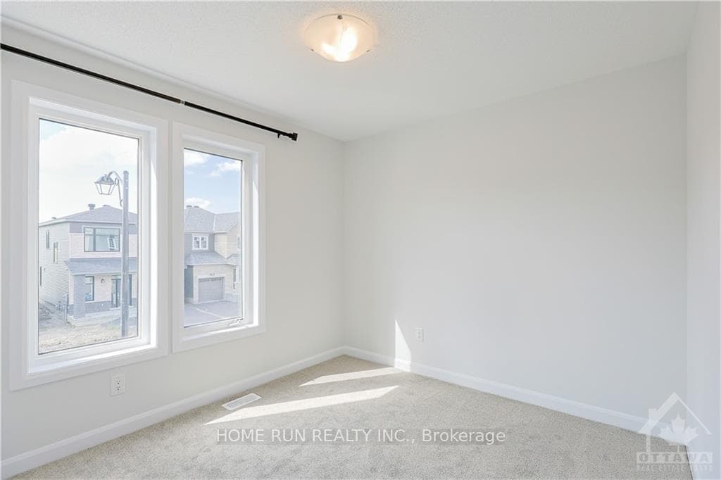 226 ELSIE MACGILL Walk photo 27
