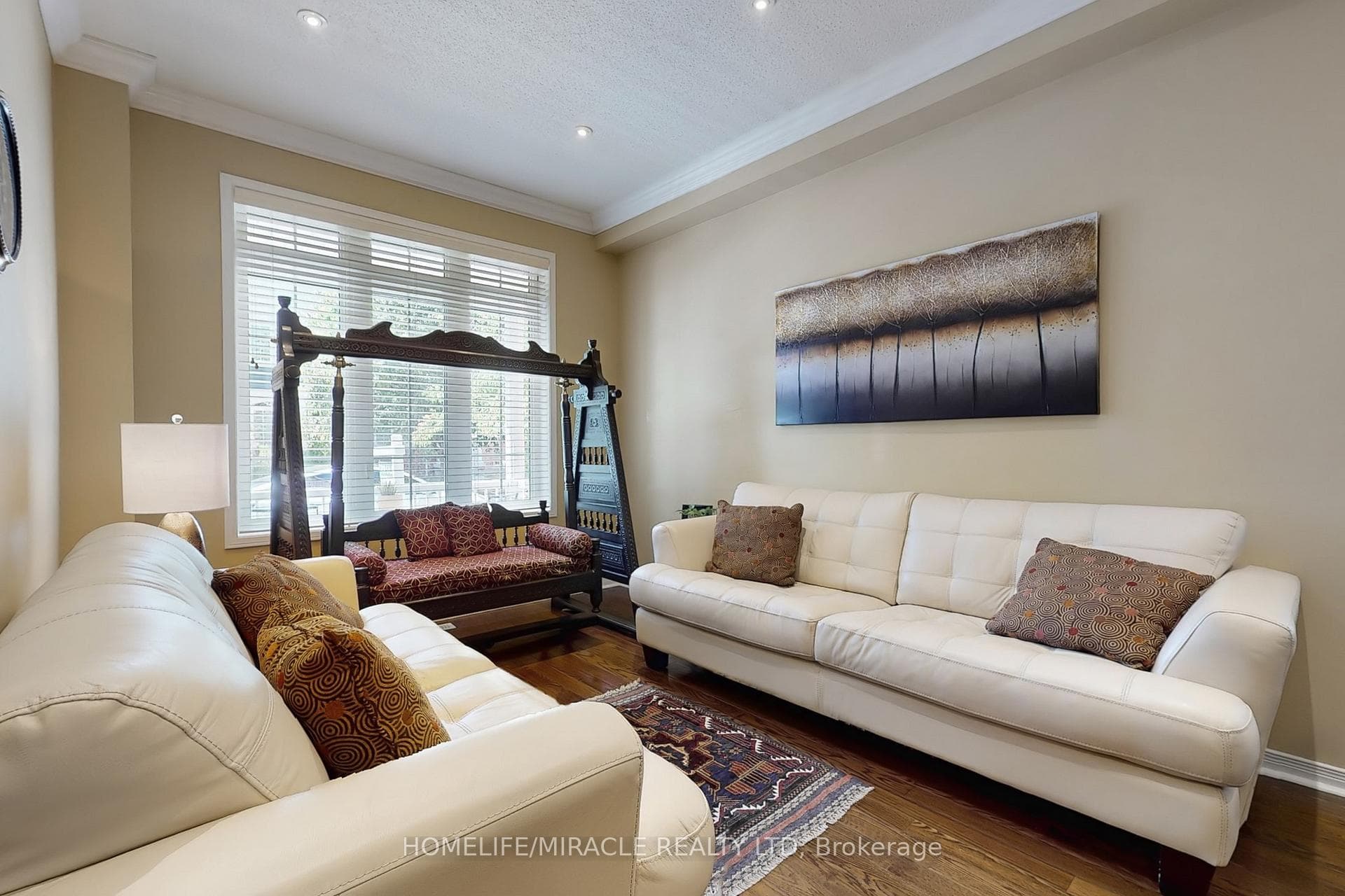 39 Evaridge Drive photo 6