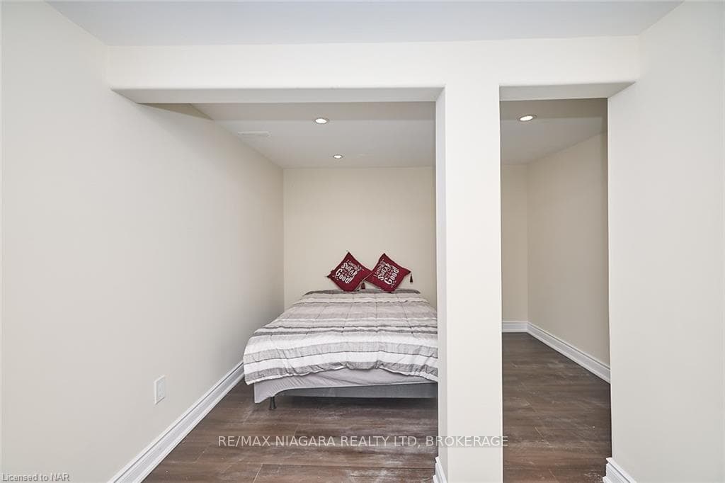 4229 NIAGARA RIVER Parkway photo 31