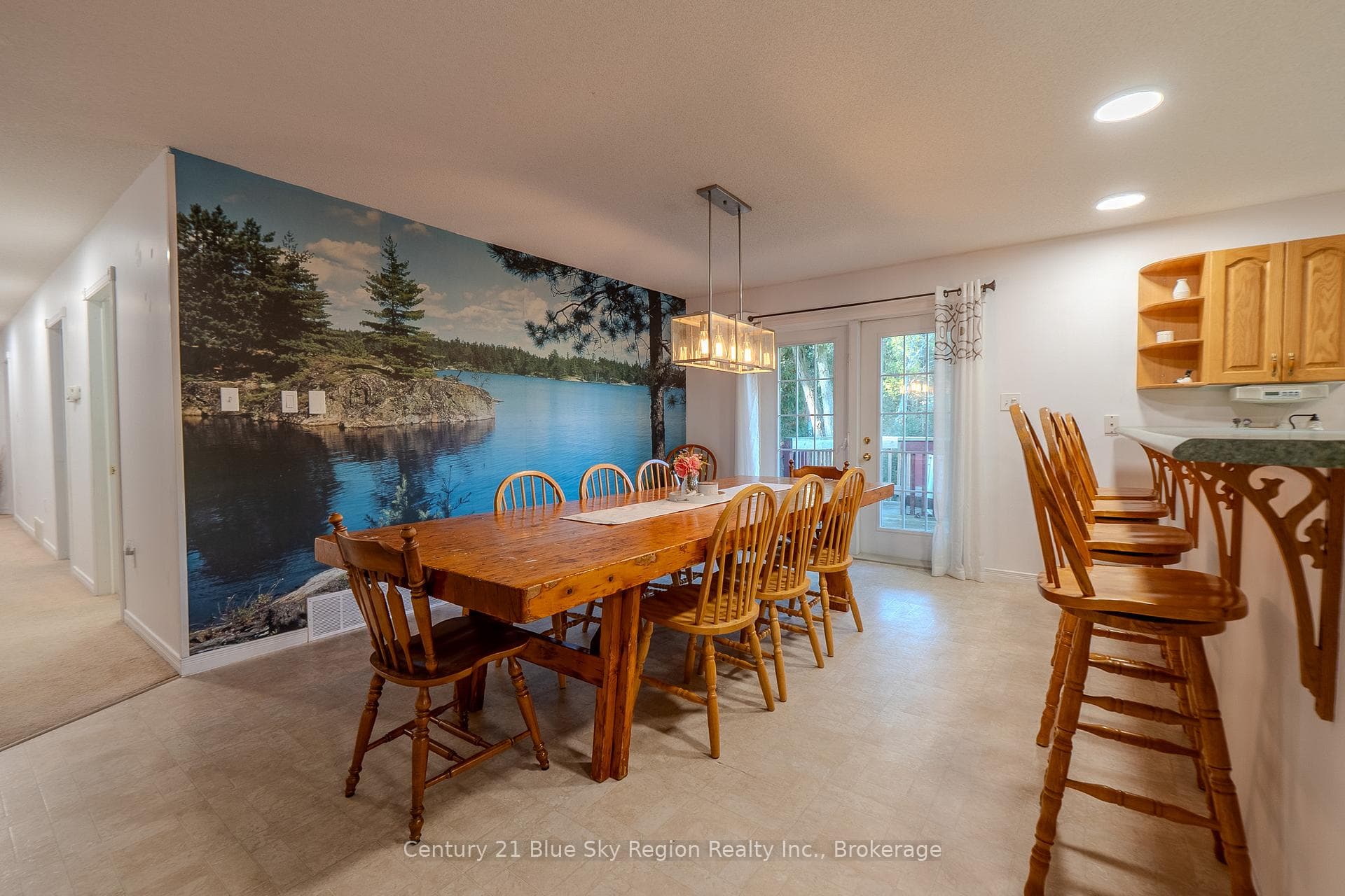 89 Sunrise Bay Drive photo 5