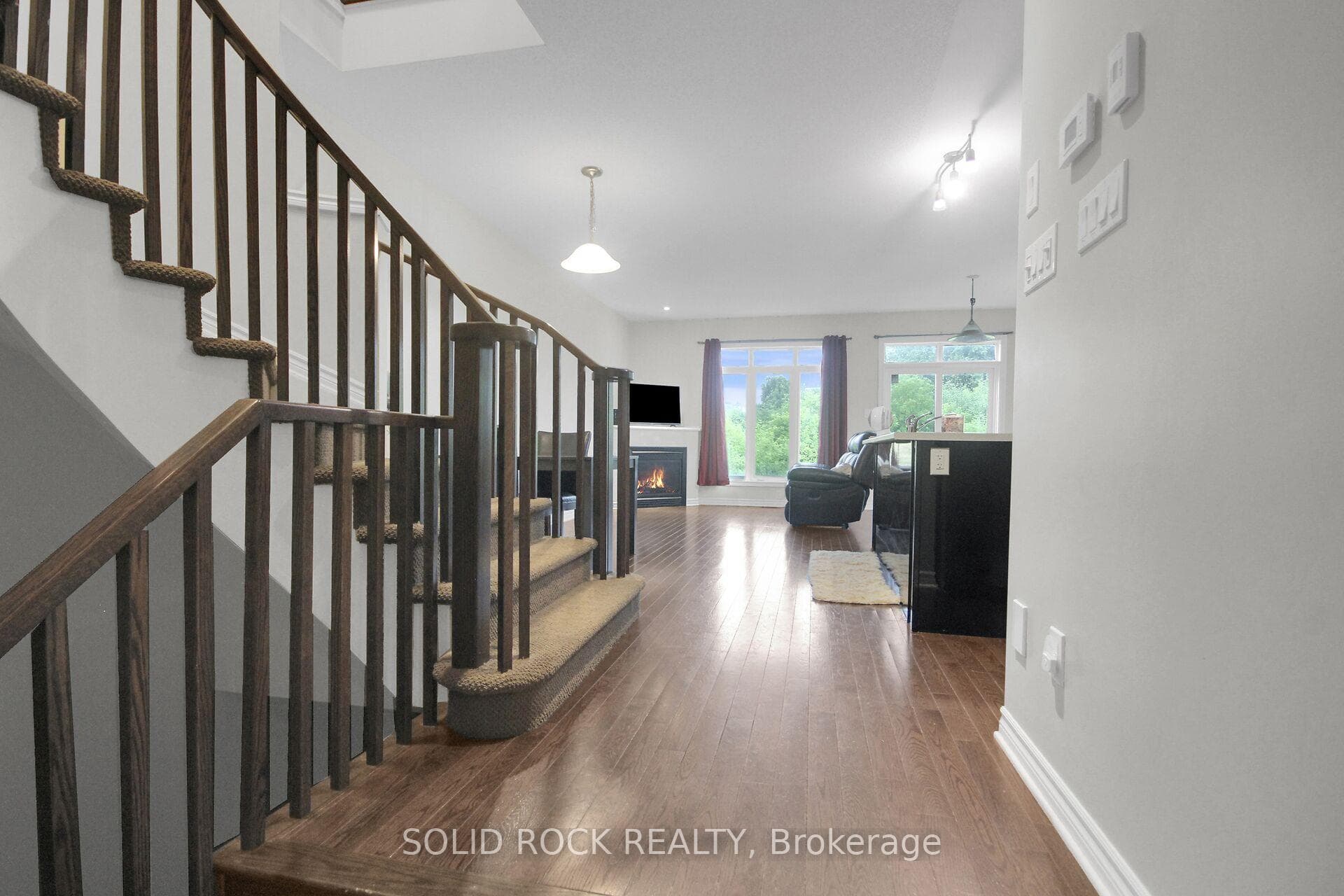520 GRAND TULLY Way photo 7