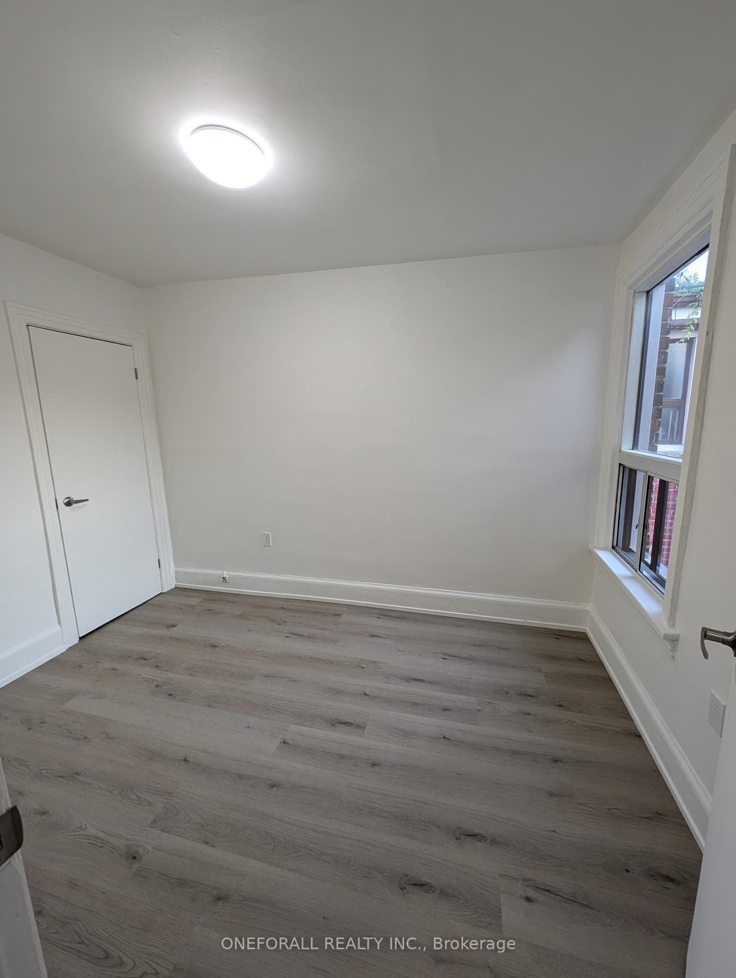 6 Macklem Avenue photo 28