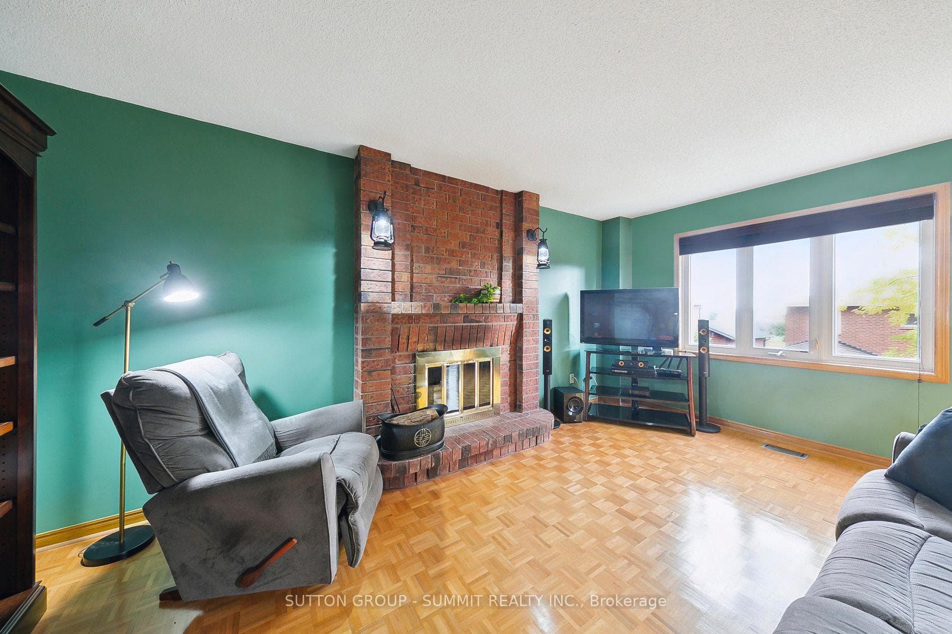 2722 Kingsway Drive photo 15
