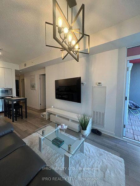5220 Dundas Street Unit D508 photo 4