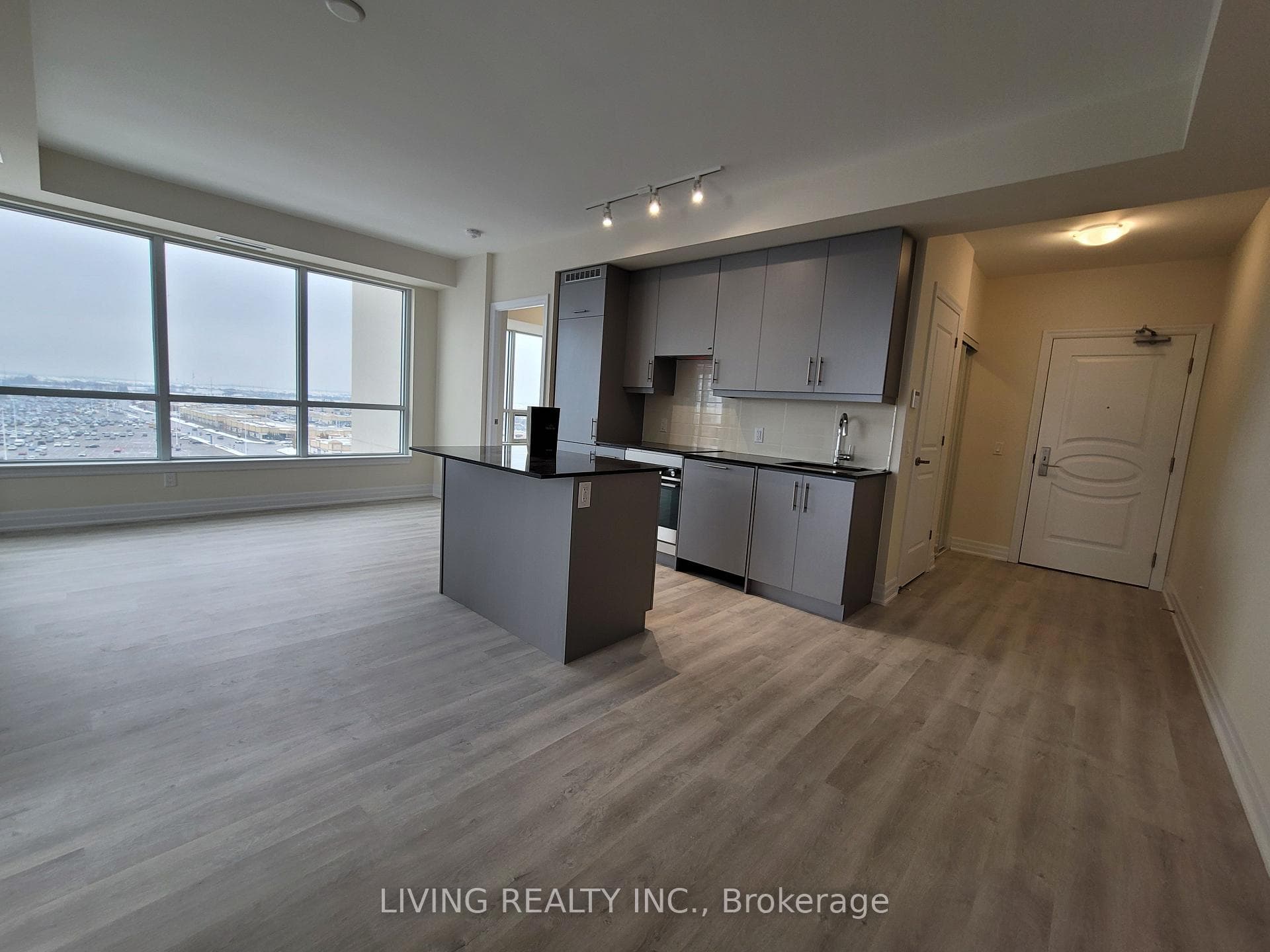 9075 Jane Street Unit 1108 photo 9