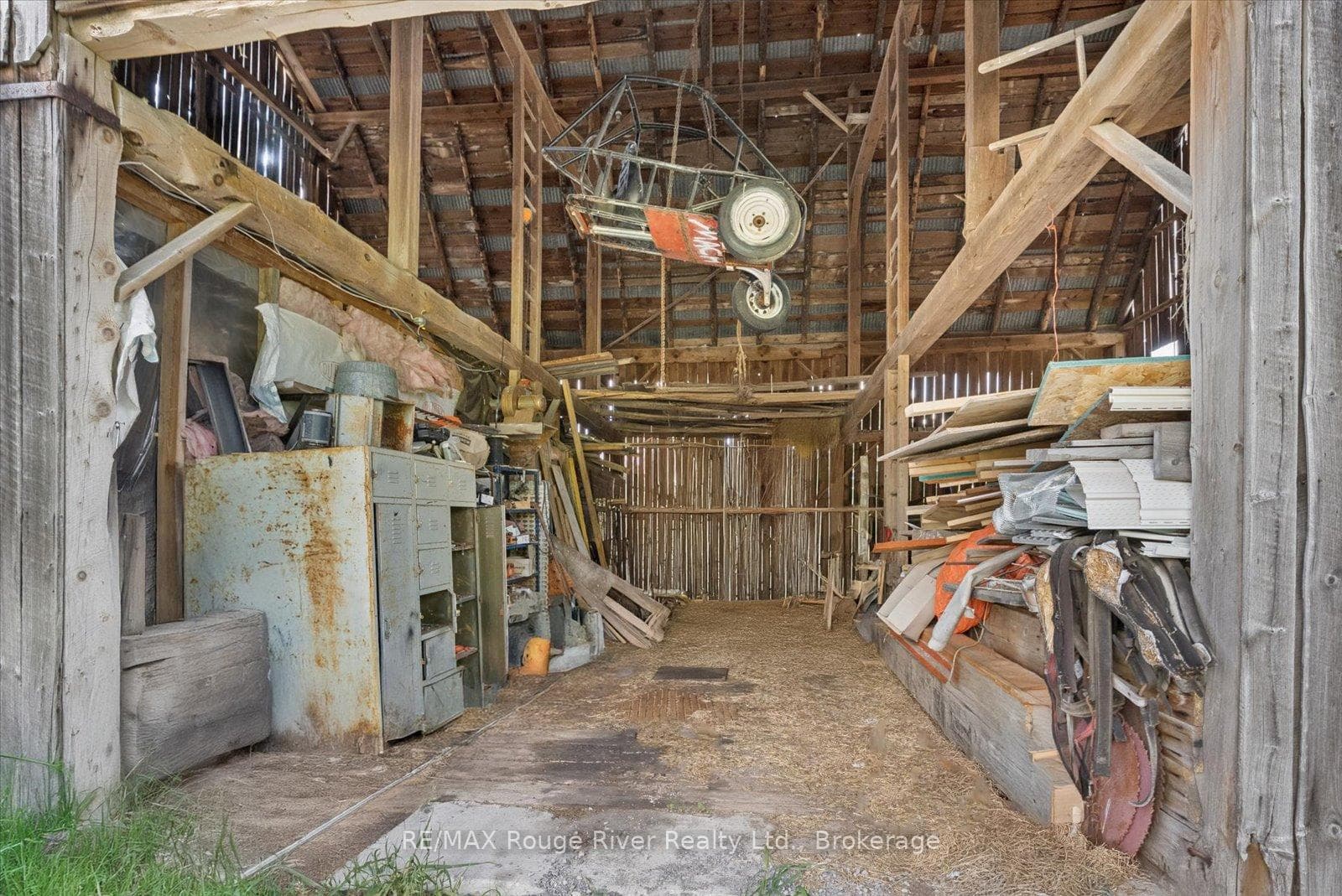 128 Jarvis Road photo 37