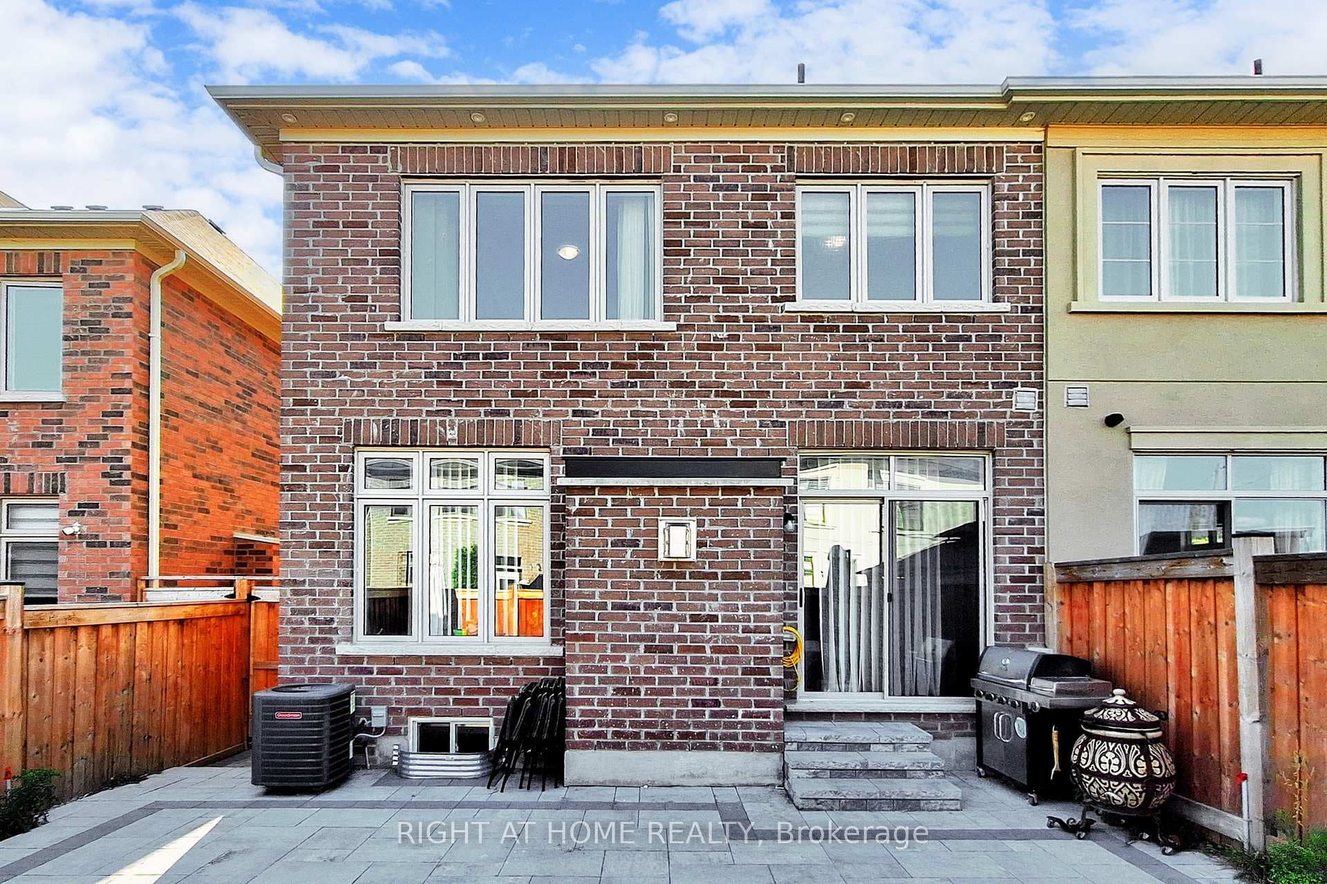 46 Prunella Crescent photo 41