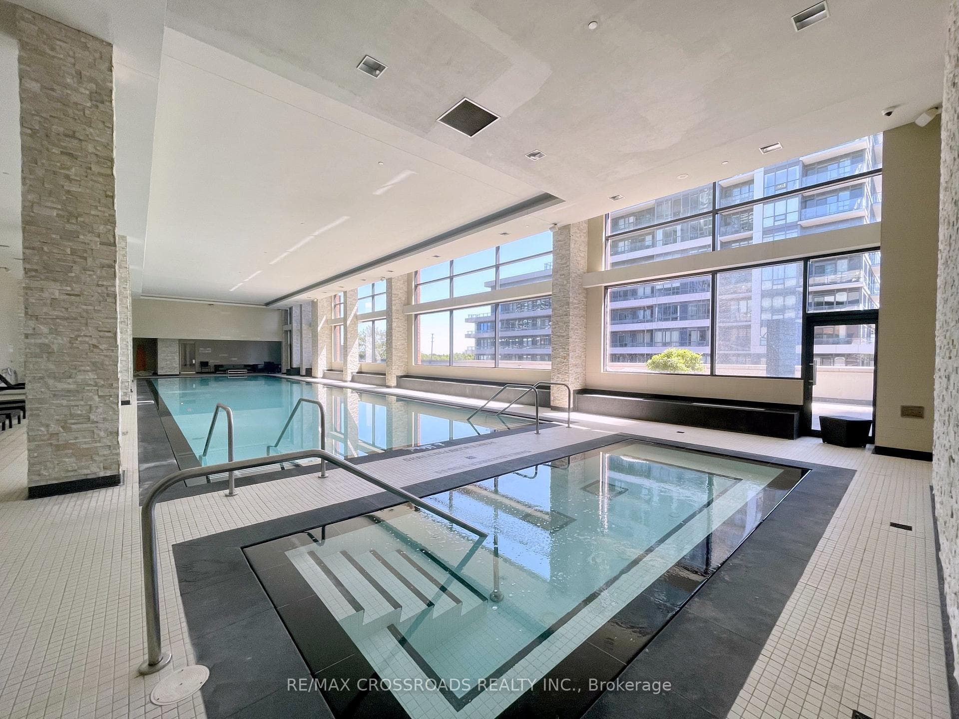 2200 Lake Shore Boulevard Unit 3209 photo 22