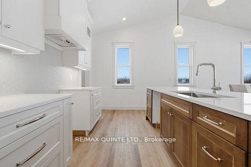 2501 Harmony Road photo 17