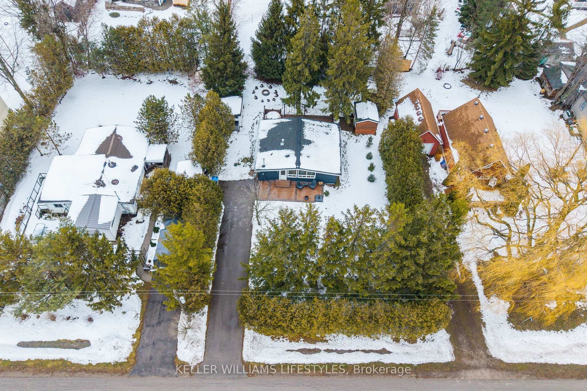 33736 Staffa Road photo 3