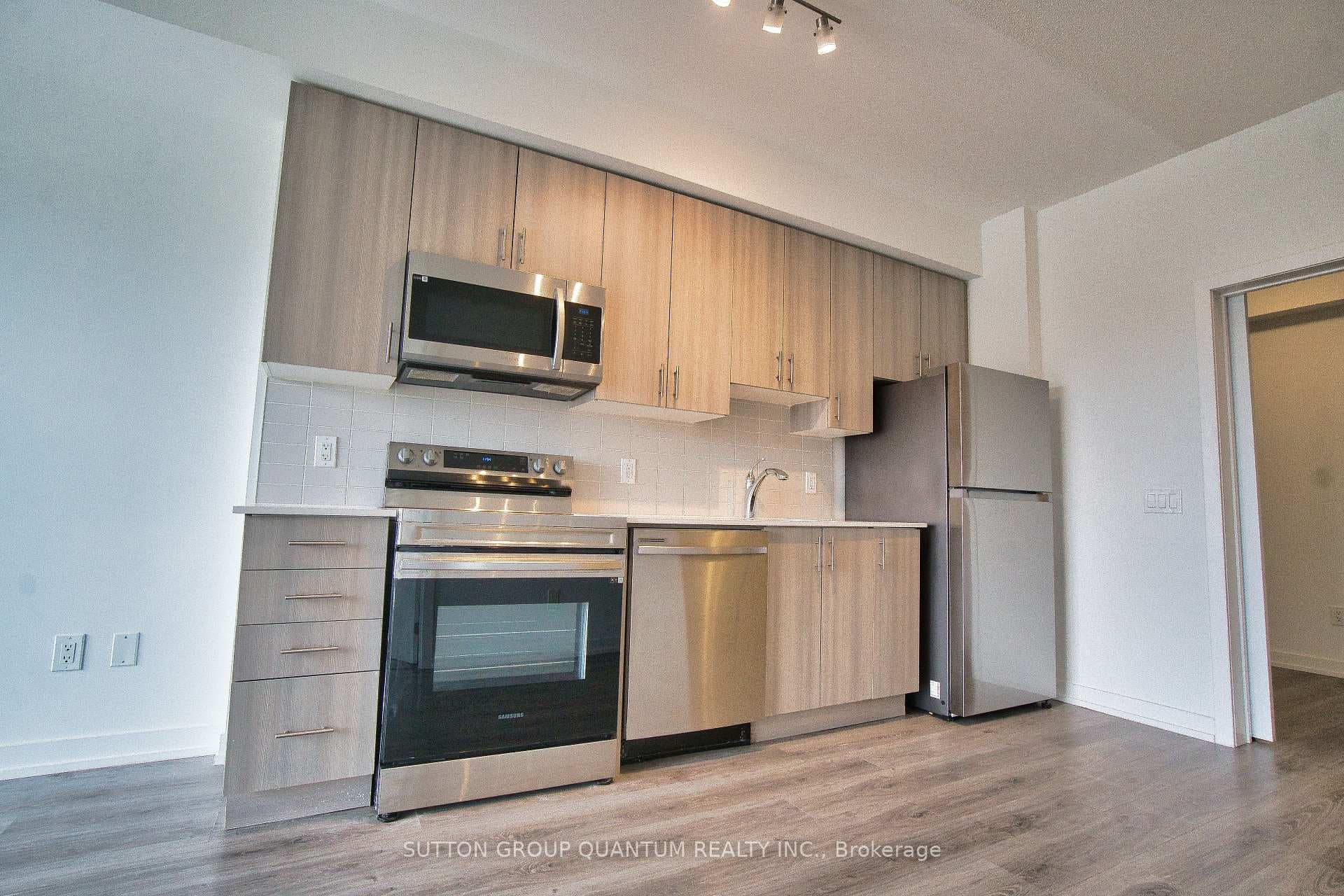 1480 Bayly Street Unit 604 photo 10