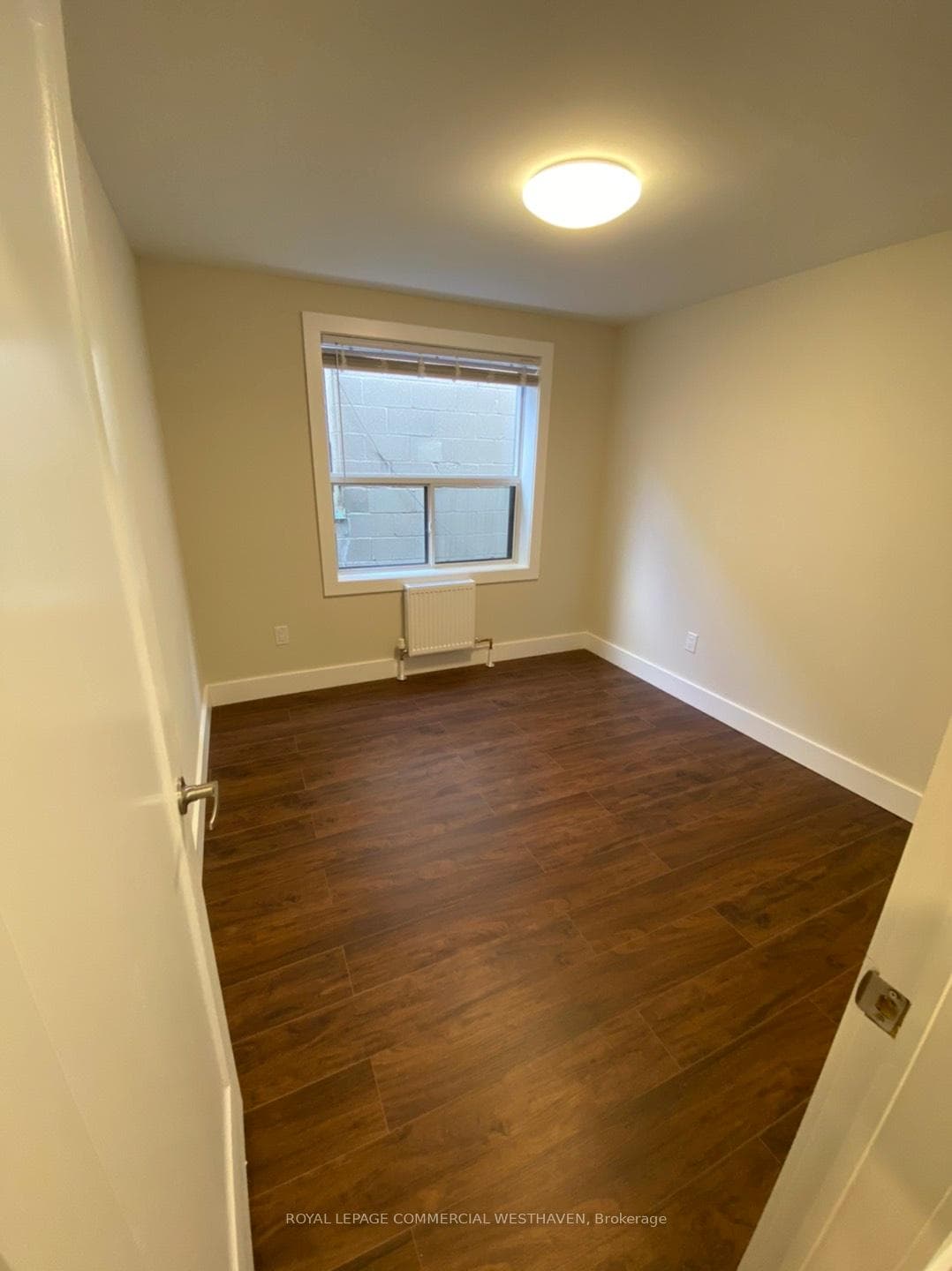 2518 Eglinton Avenue Unit 2 photo 8