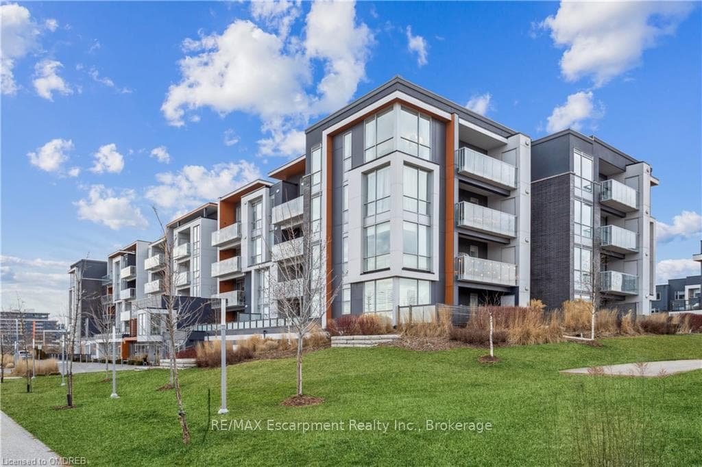 3028 CREEKSHORE COMMON N/A Unit 309 photo 1