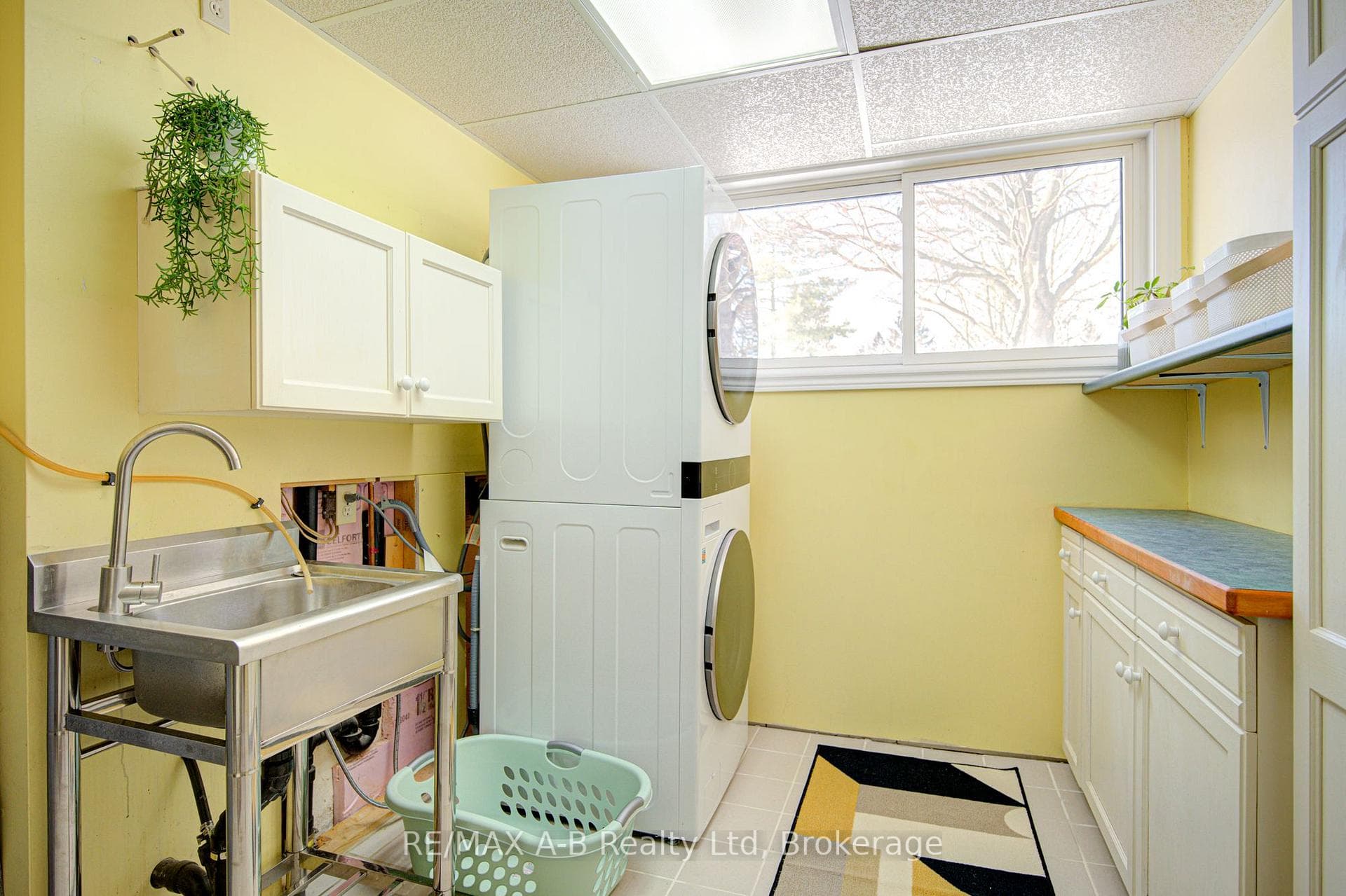 19 Linton Place photo 35