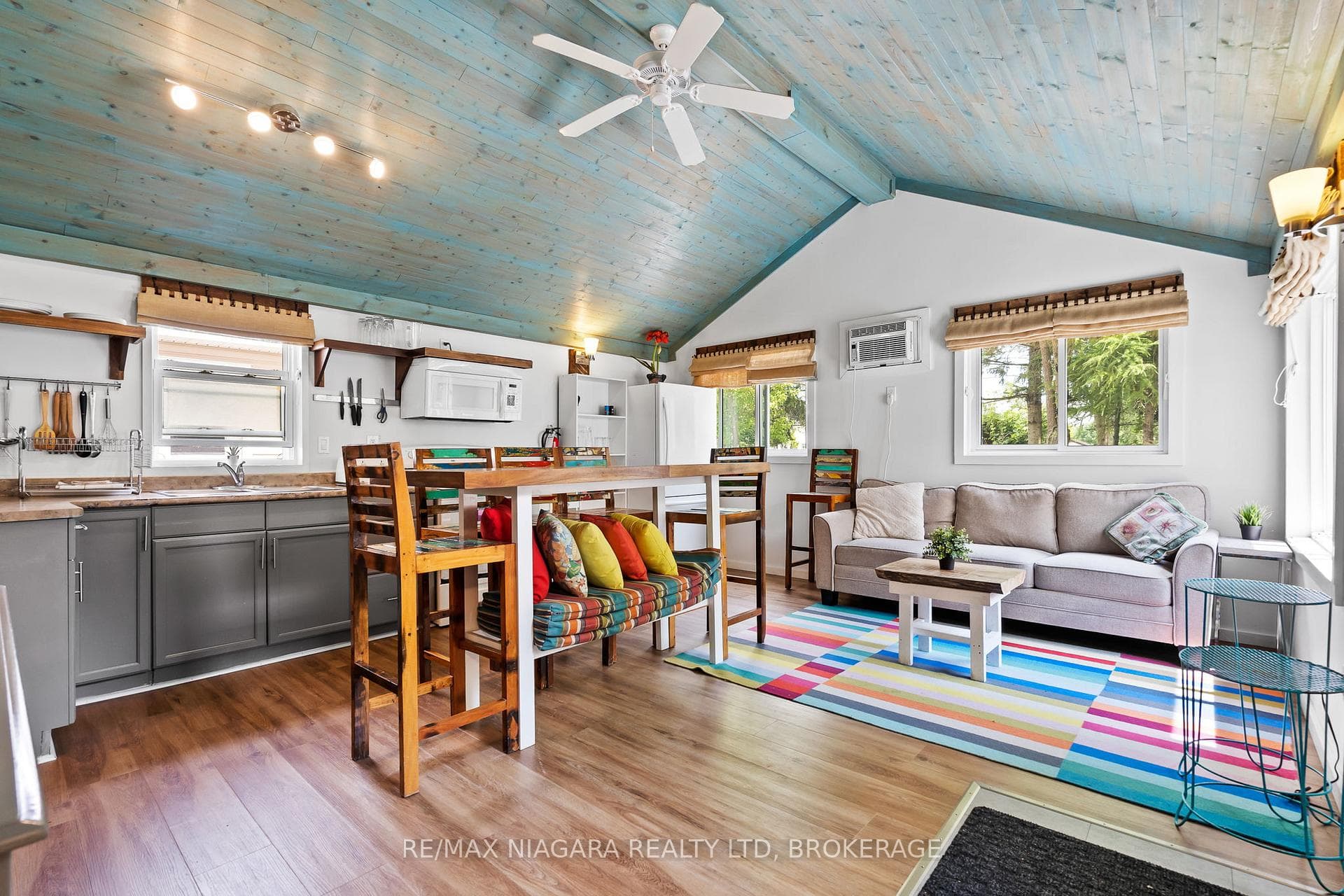 12343 Lakeshore Road photo 18