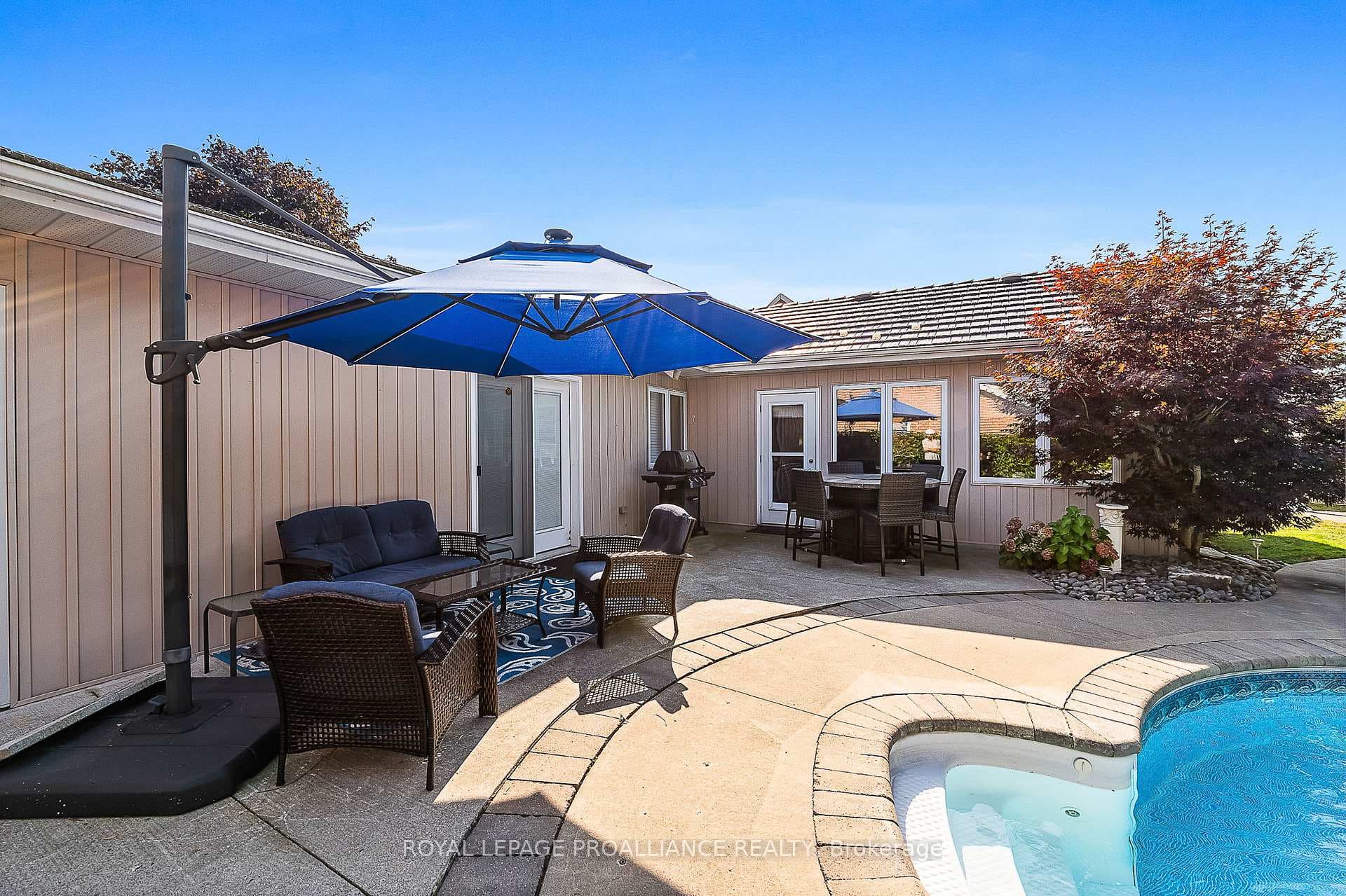 14 Catherine Crescent photo 38