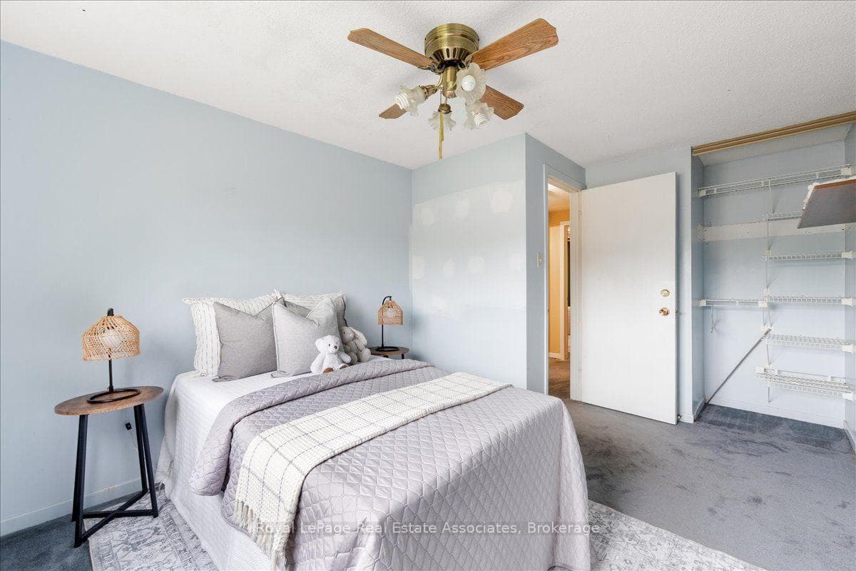 19 Harrison Court photo 26