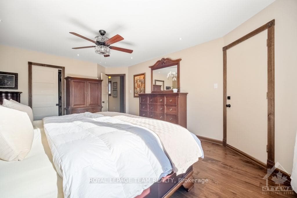 80 JOHN Street photo 14