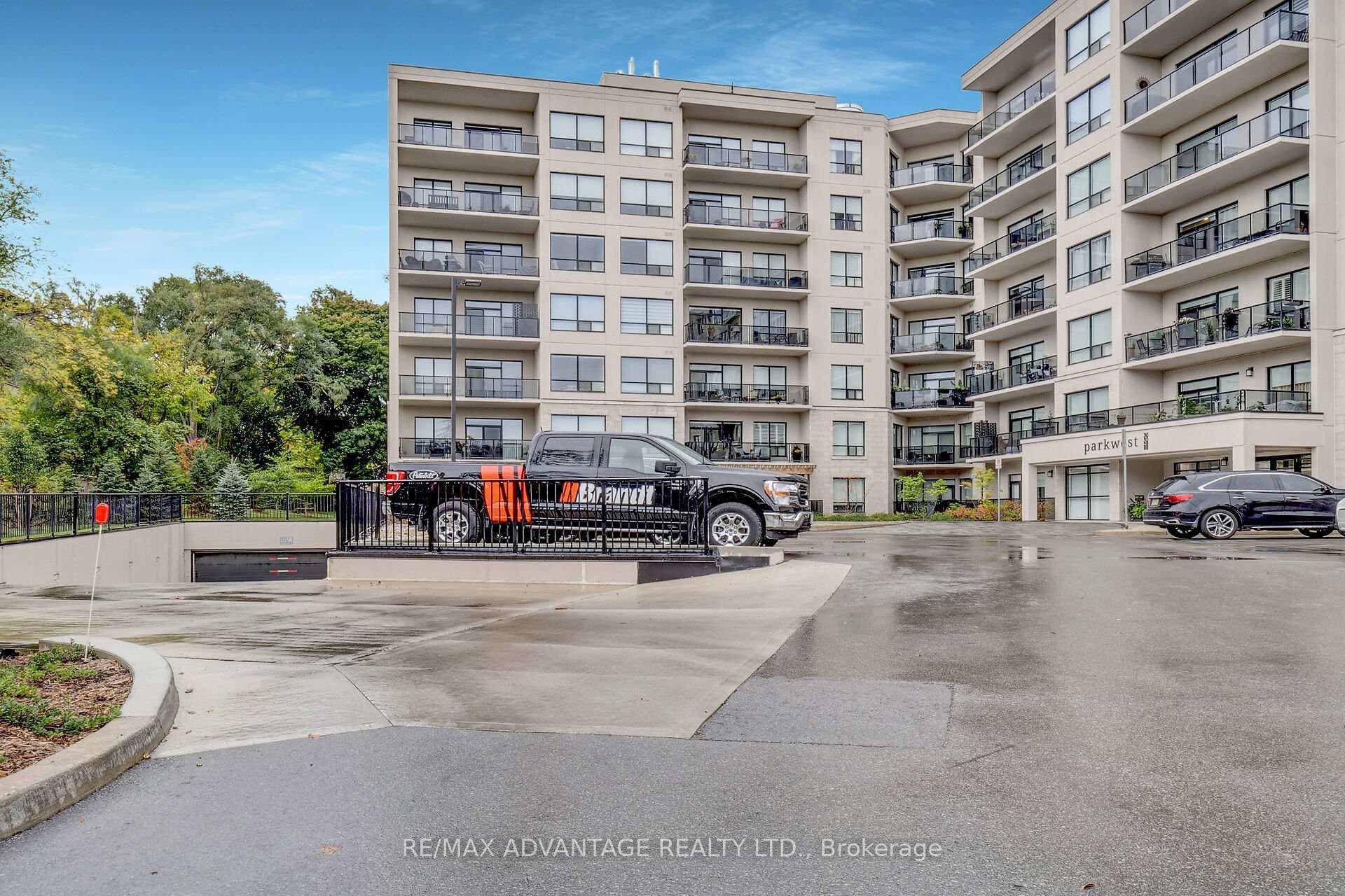 1200 Commissioners Road Unit 610 photo 27