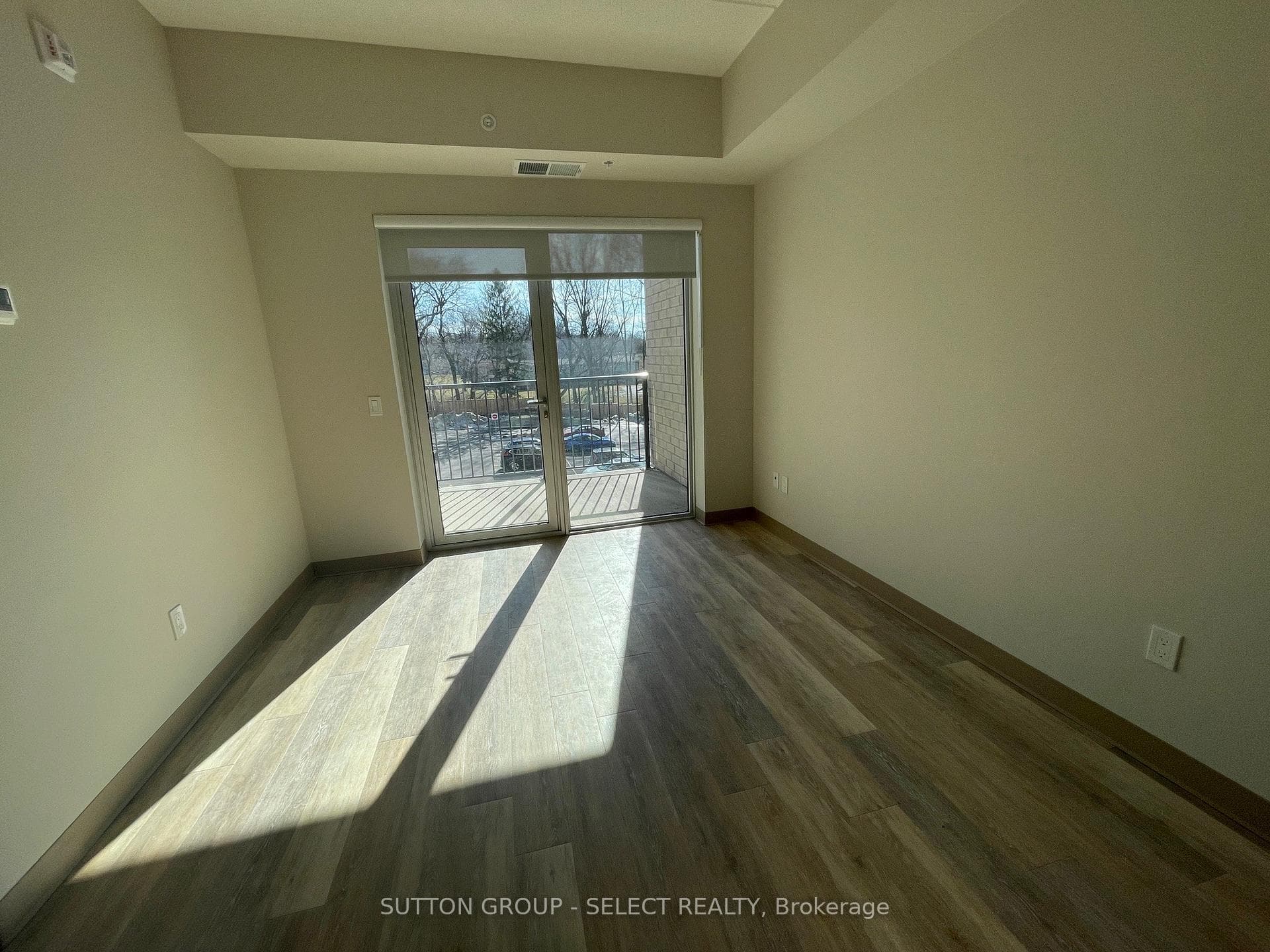 99 POND MILLS Road Unit 910 photo 5