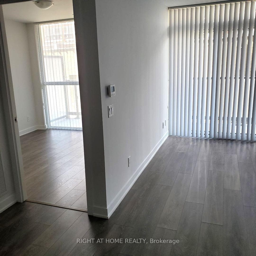 87 Peter Street Unit 1212 photo 15