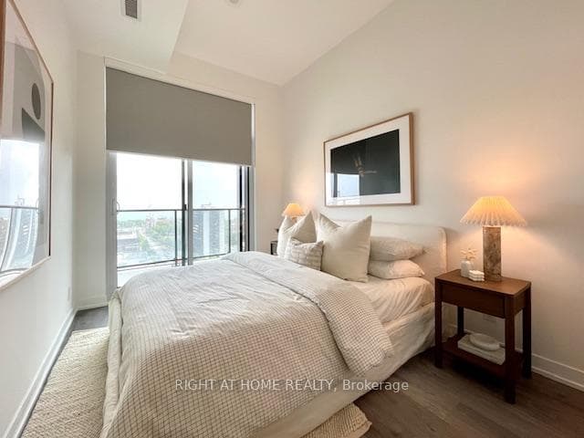 285 Dufferin Street Unit 1119 photo 15
