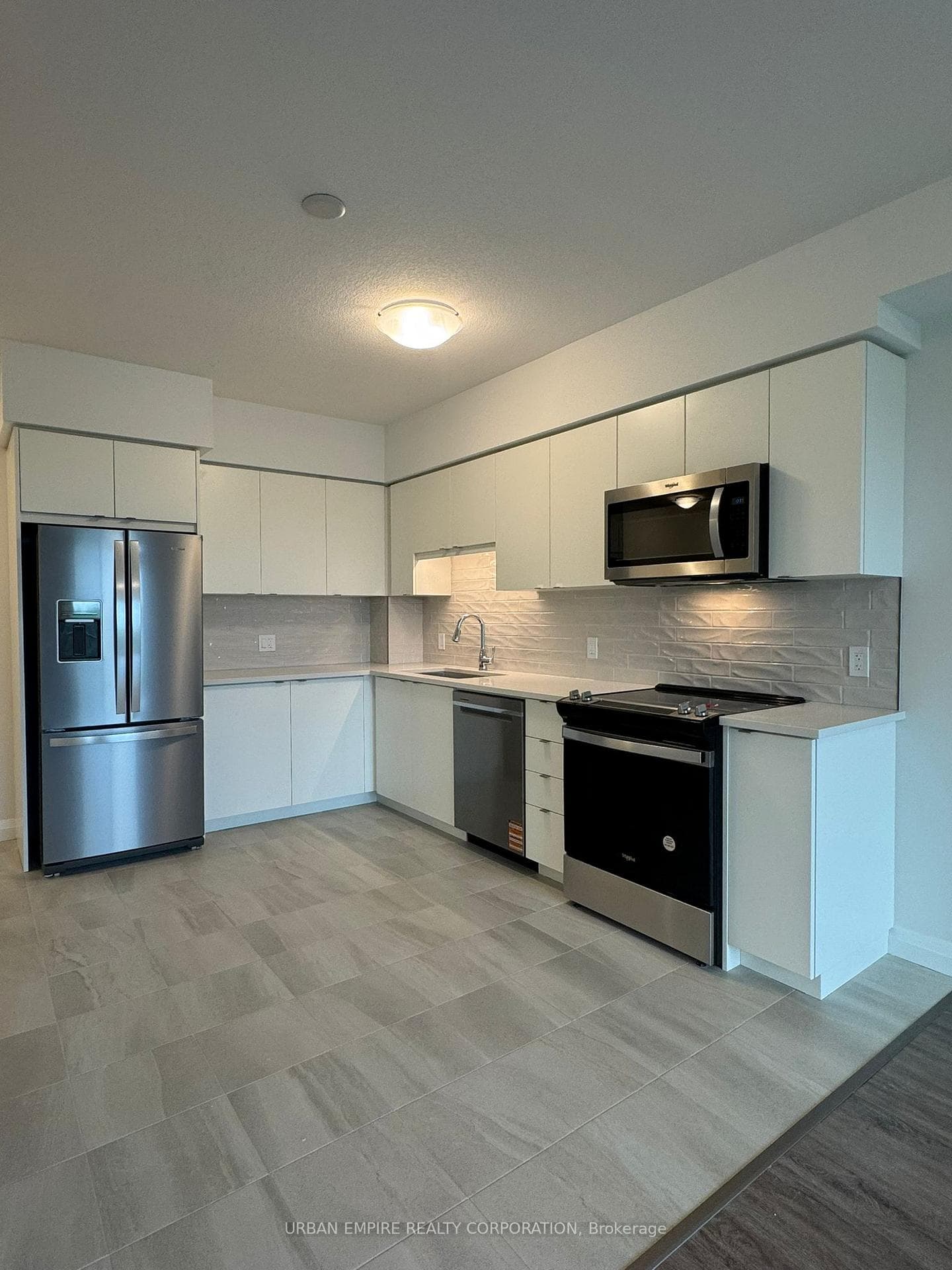 93 Arthur Street Unit 803 photo 10