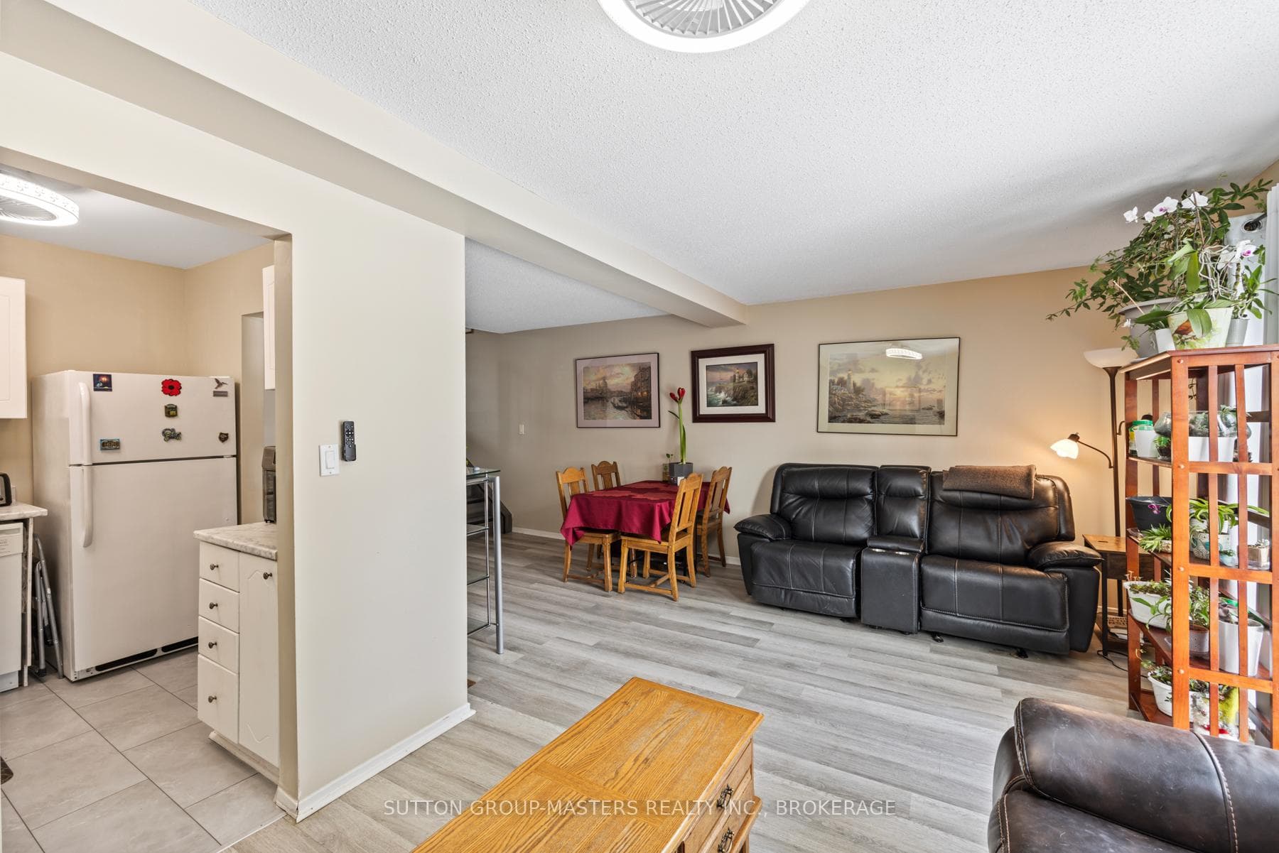 57 Coventry Crescent photo 11