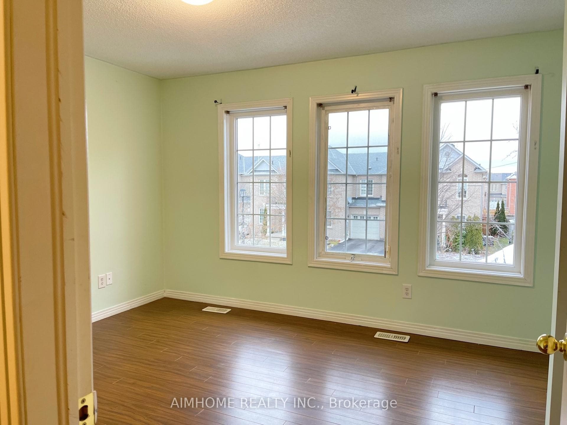 84 Beare Trail photo 6