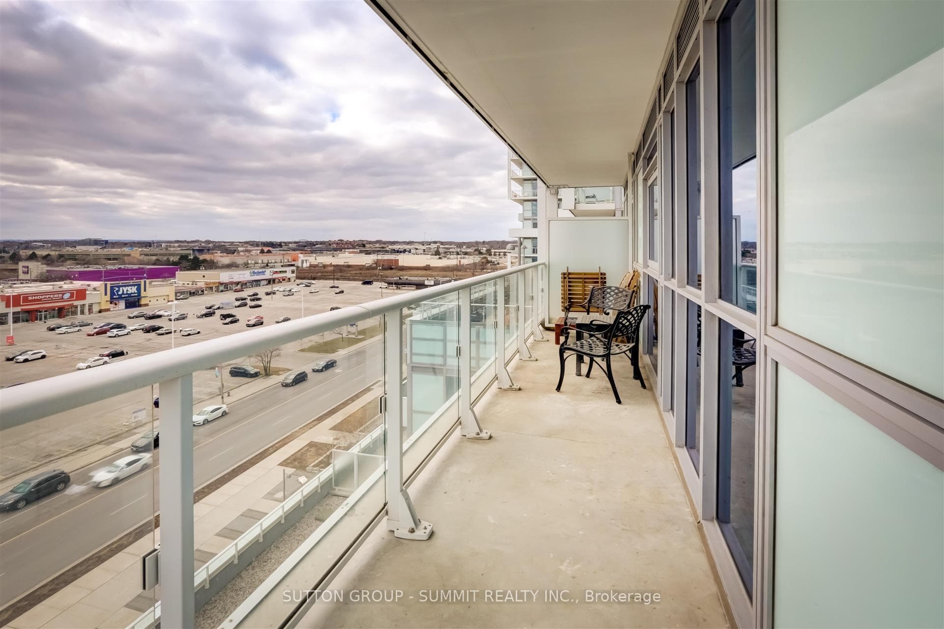 55 SPEERS Road Unit 709 photo 26