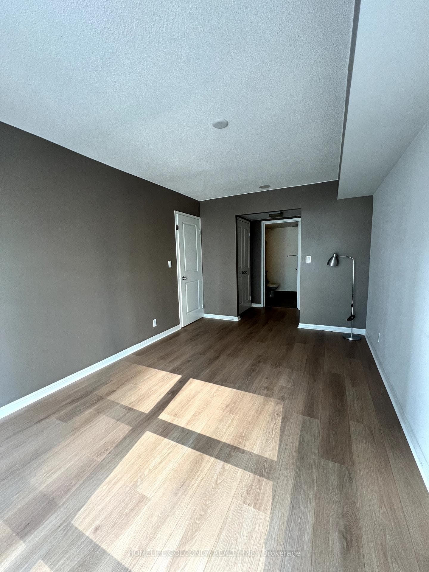 11 St. Joseph Street Unit 1702 photo 28