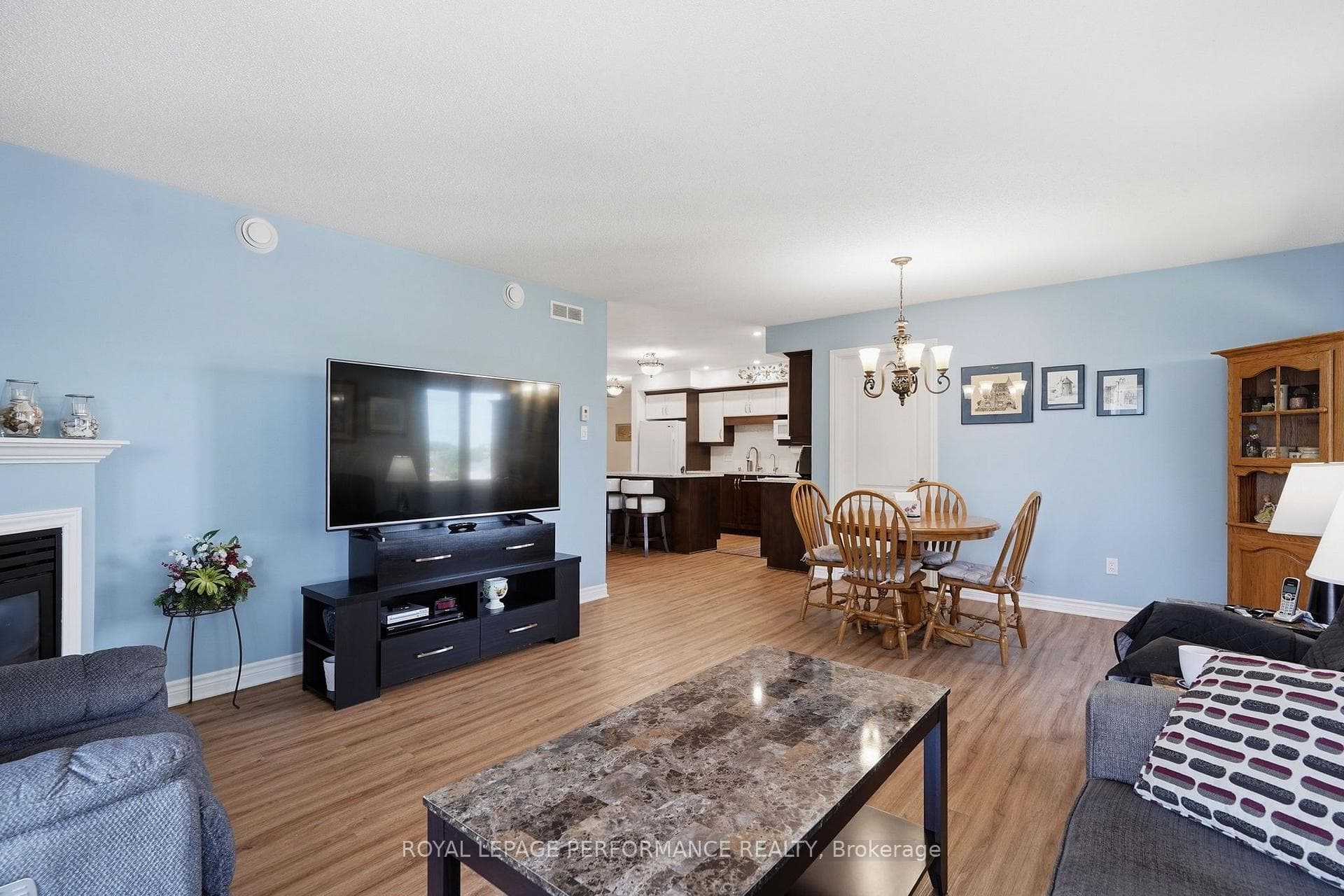 770 Principale Street Unit 304 photo 9
