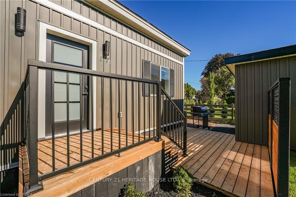 17 Preston Drive photo 38