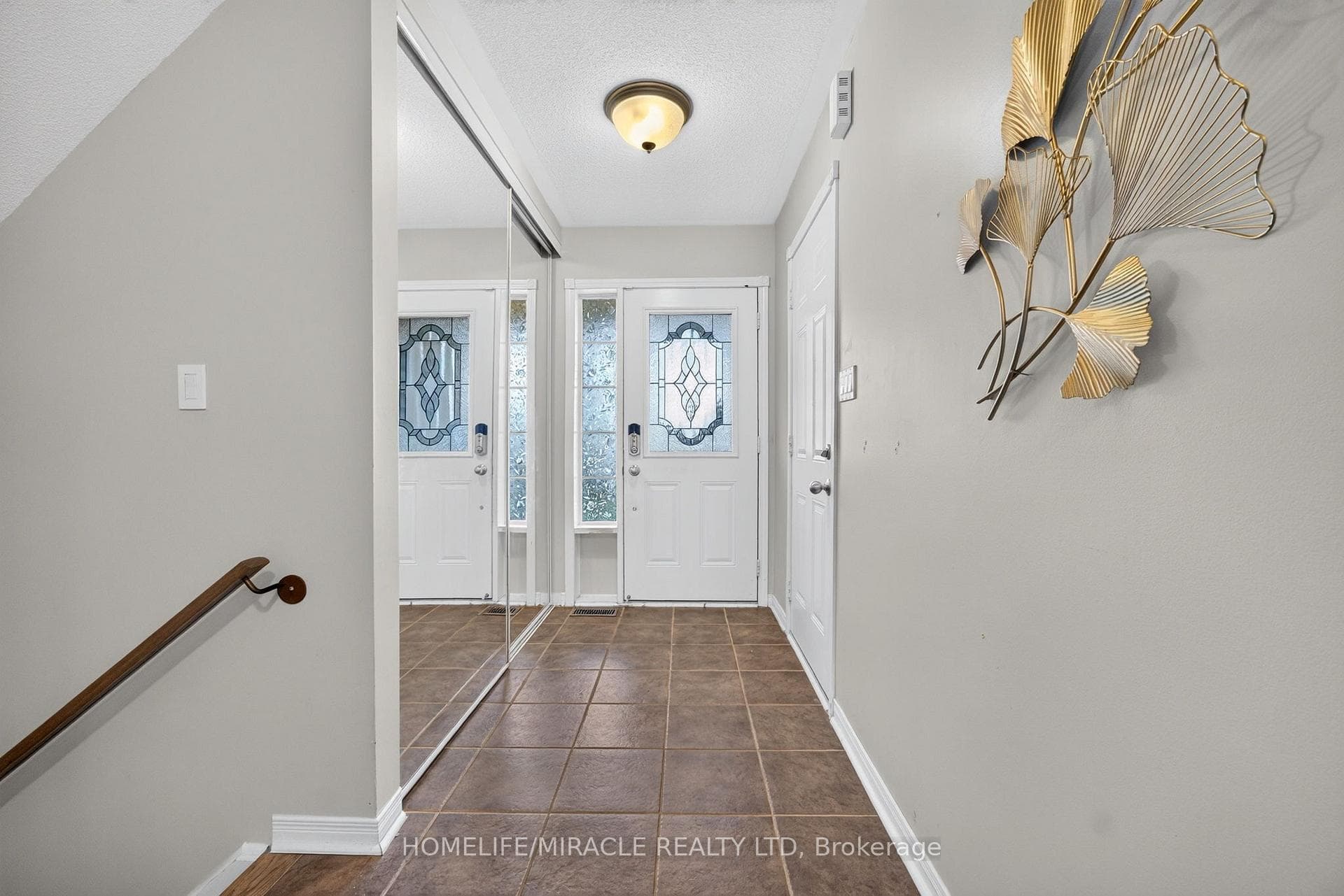 1306 Whitelaw Avenue photo 8