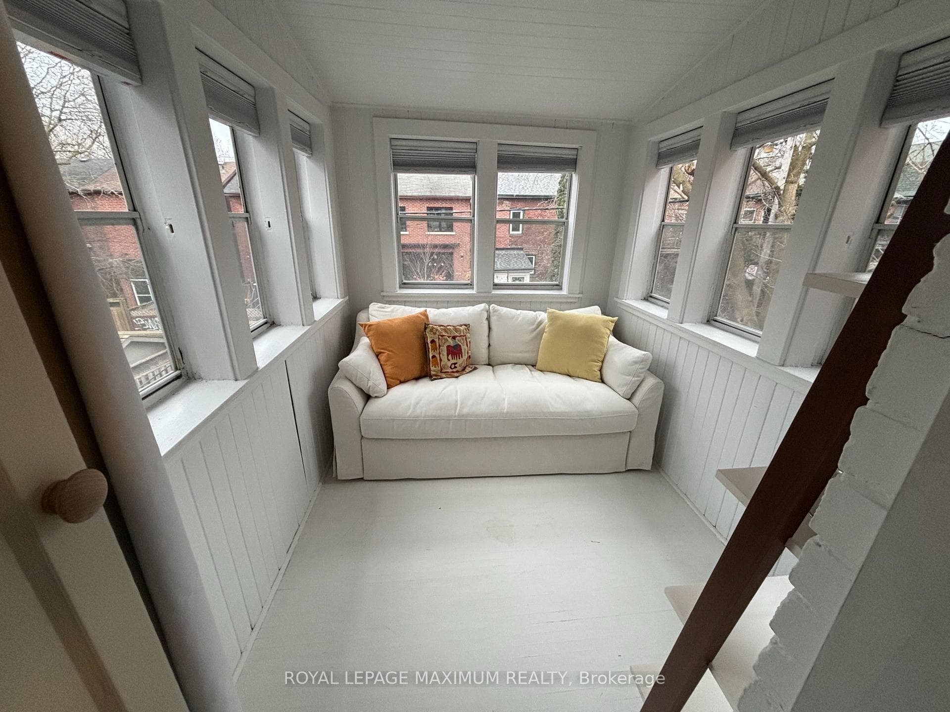 47 Vermont Avenue photo 31