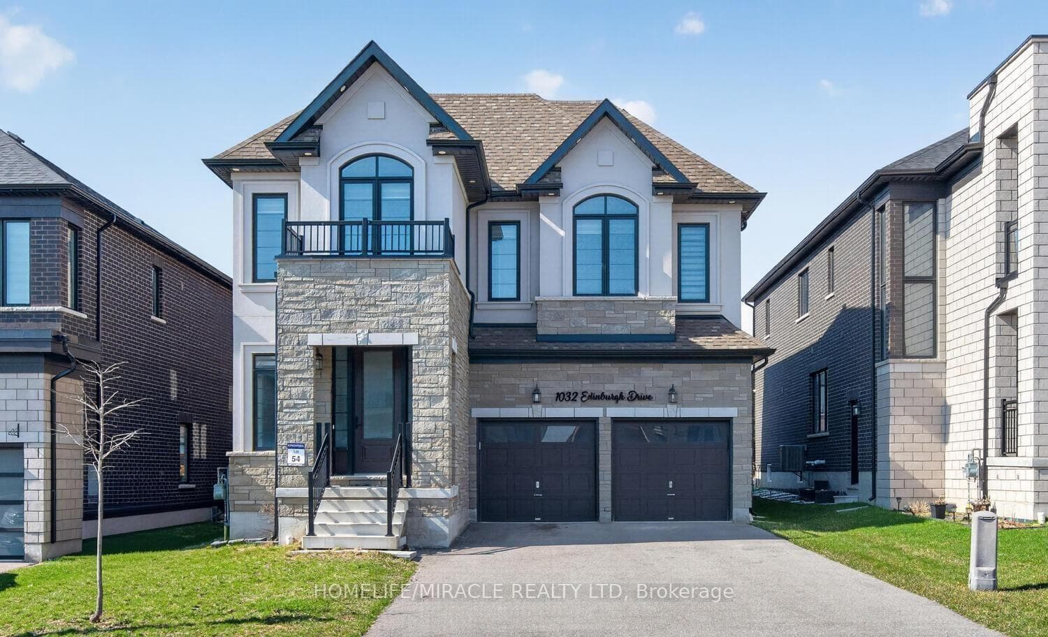 1032 Edinburgh Drive photo 2
