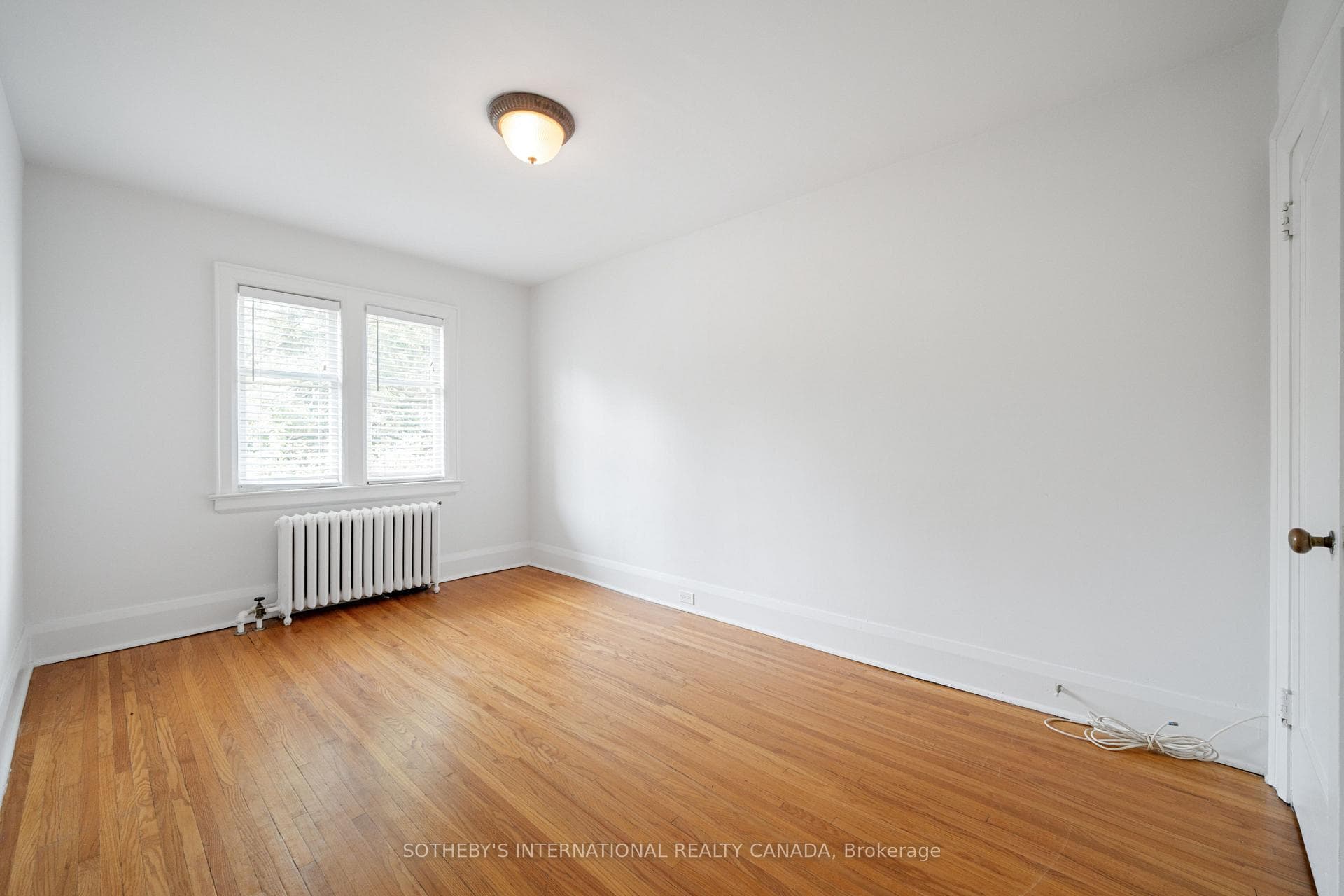 207 Glengrove Avenue photo 11