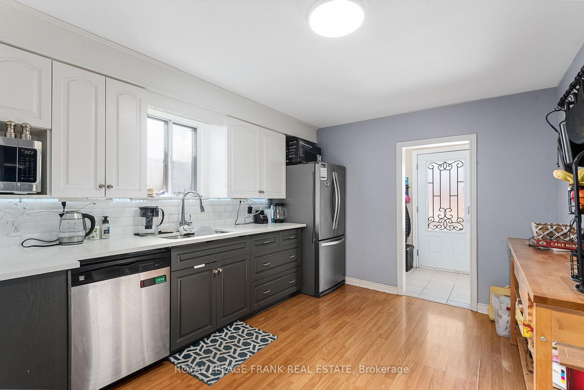STAINLESS STEEL APPLIANCES